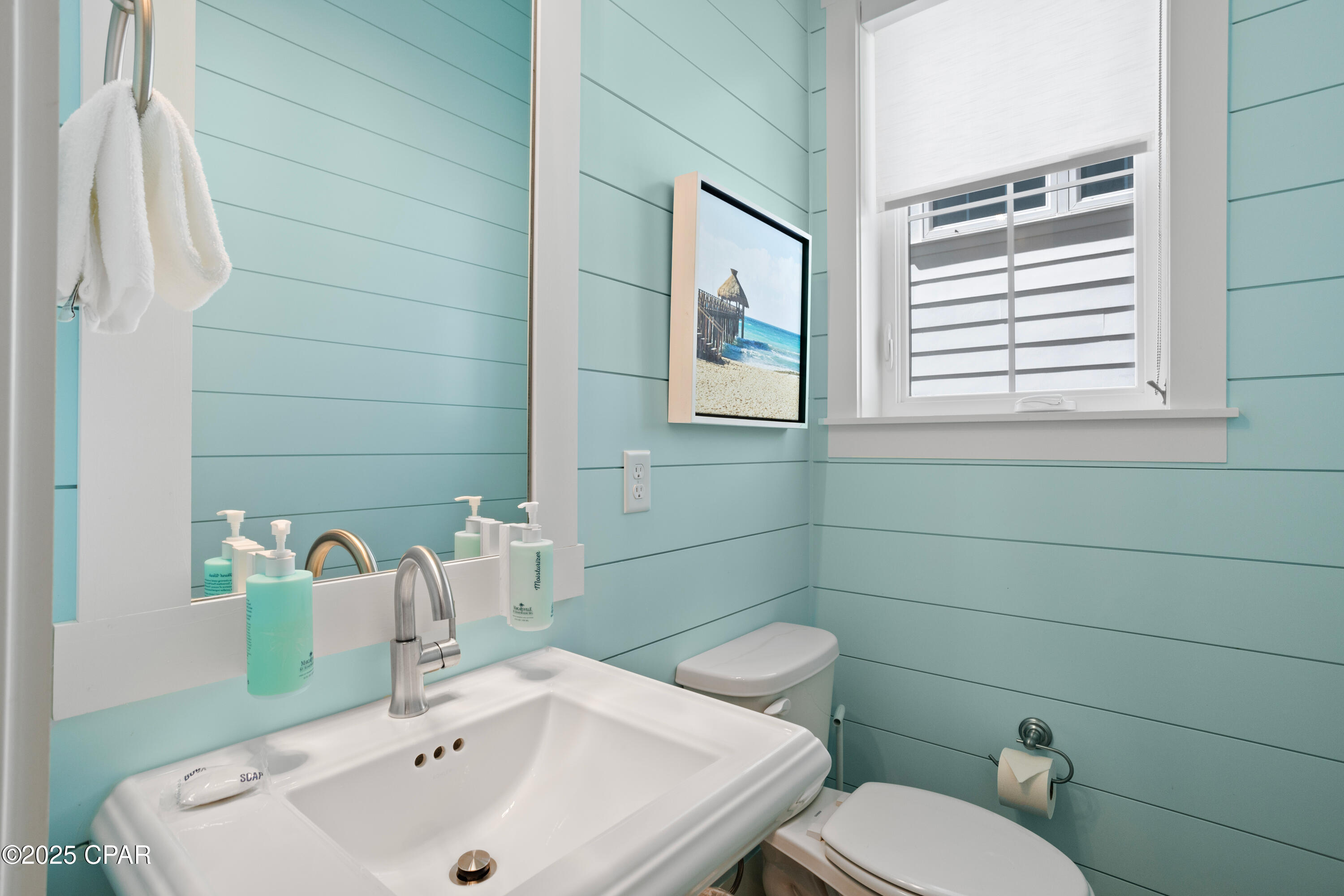 Image 66 For 13649 Front Beach Road