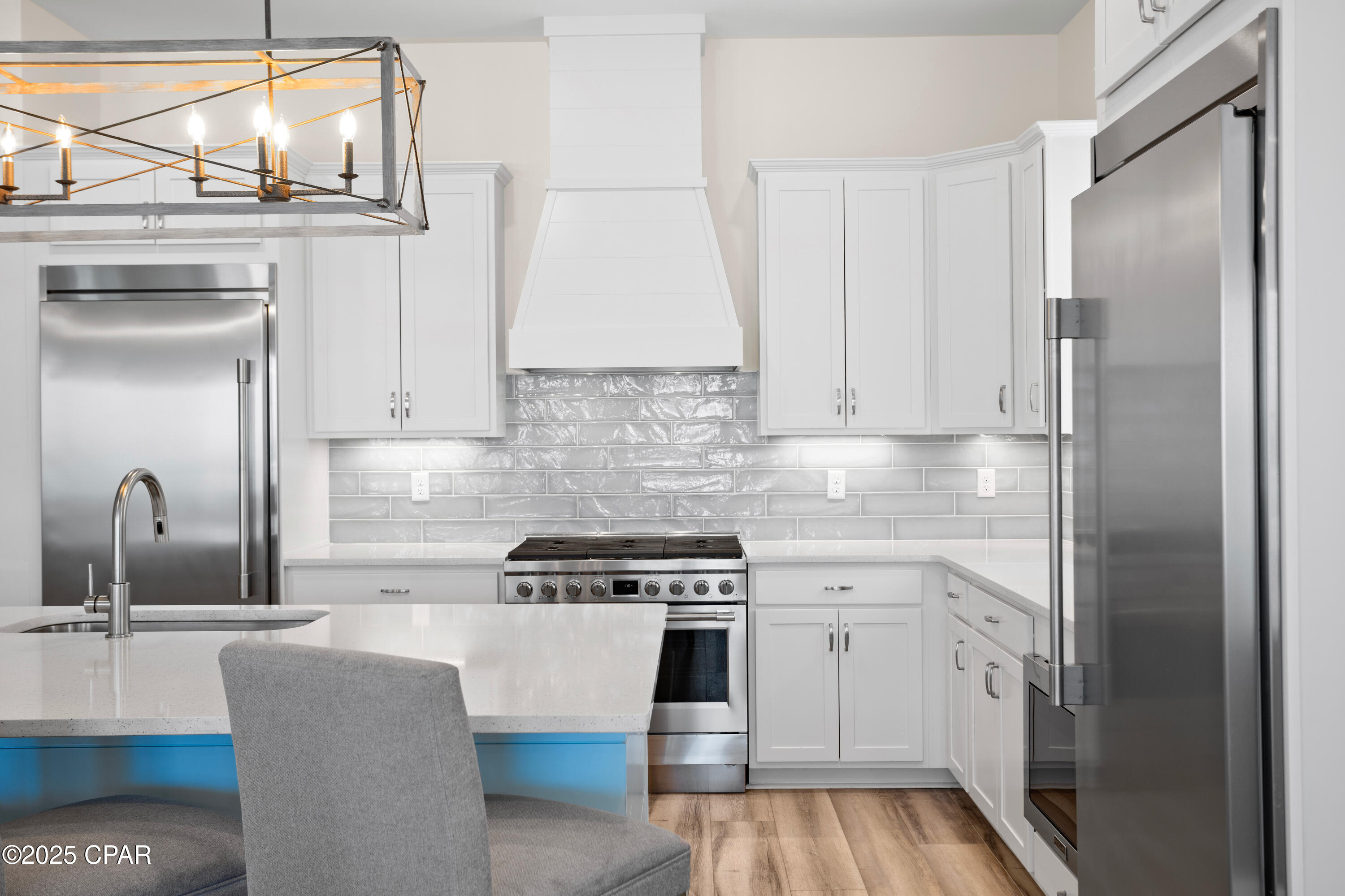 Image 9 For 13649 Front Beach Road