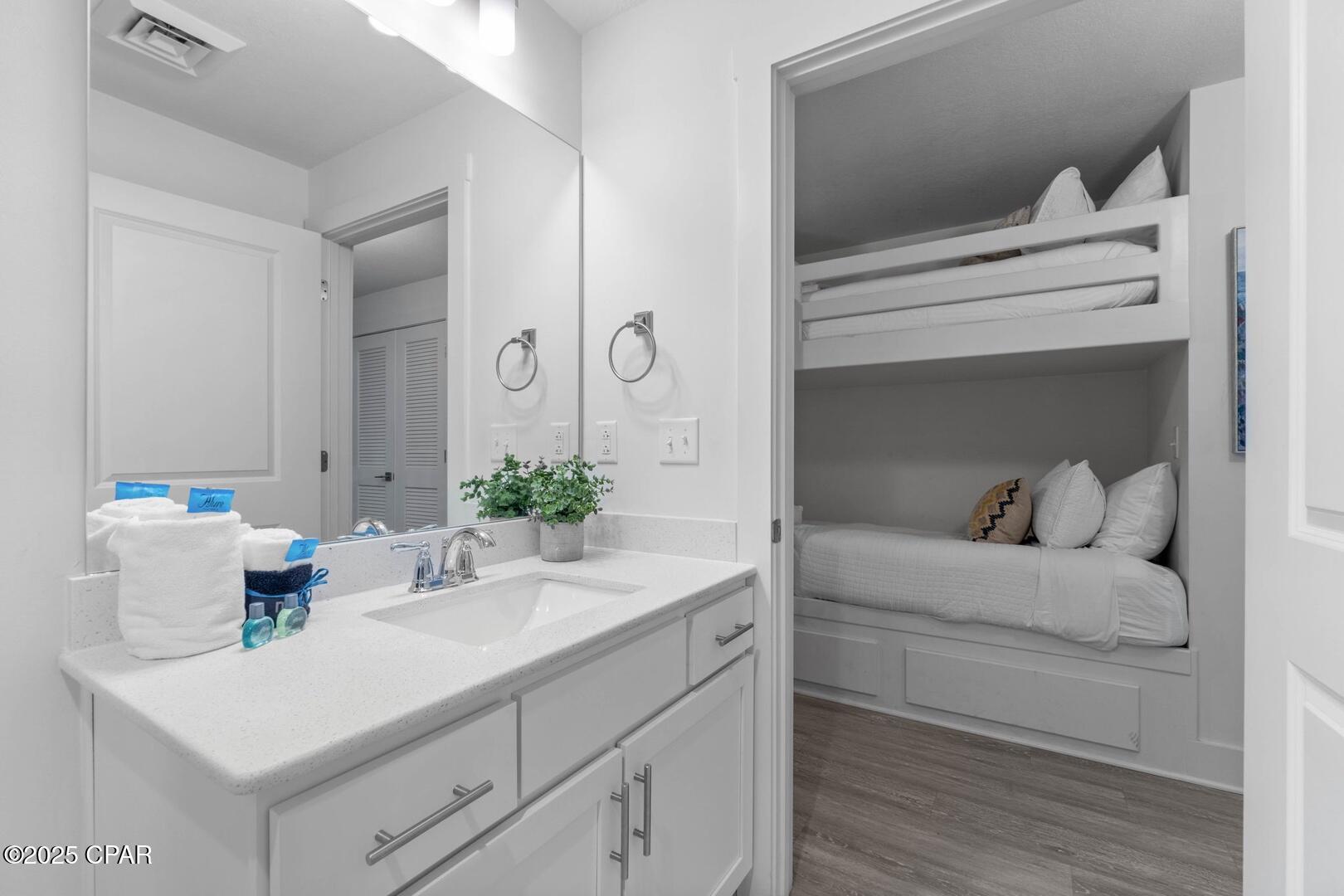 Image 18 For 15928 Front Beach Road  3-410