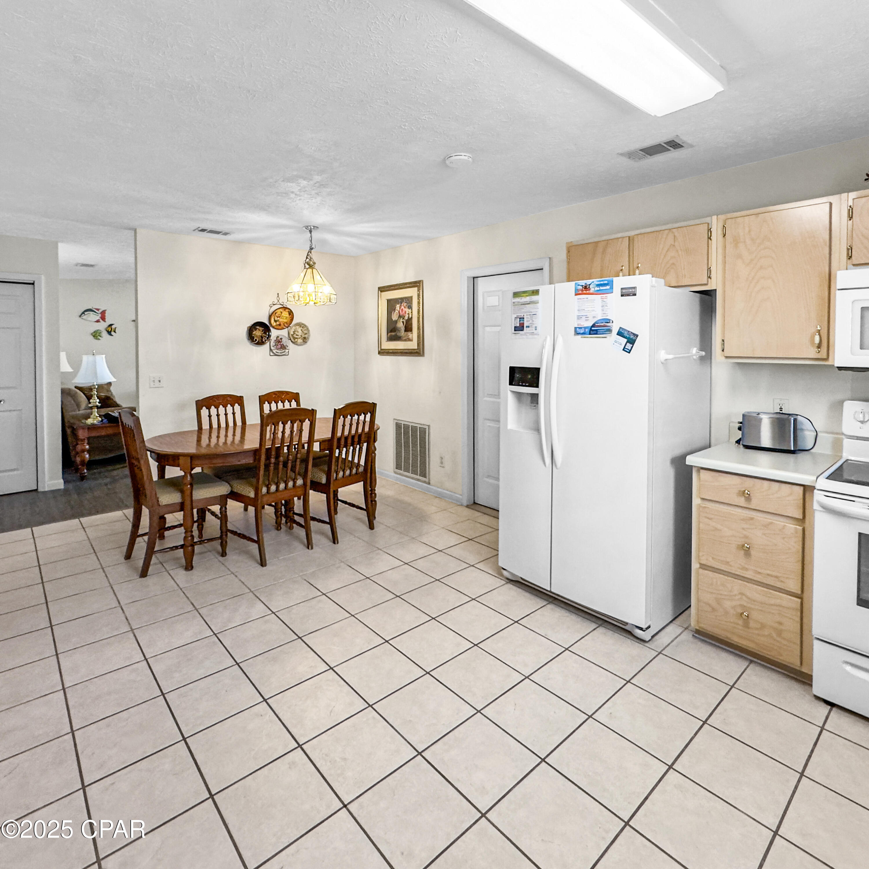 Image 17 For 625 Lyndell Lane