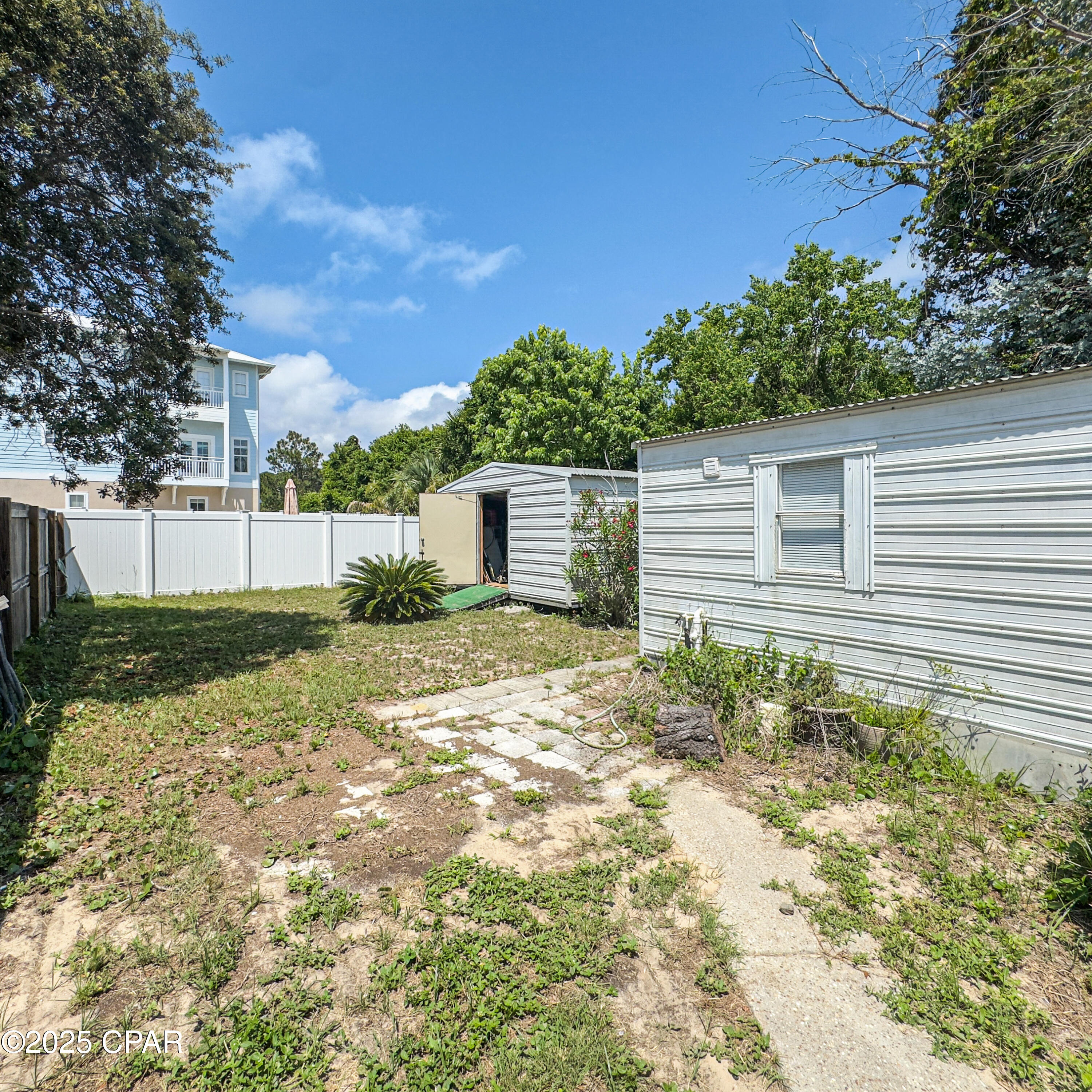 Image 21 For 625 Lyndell Lane