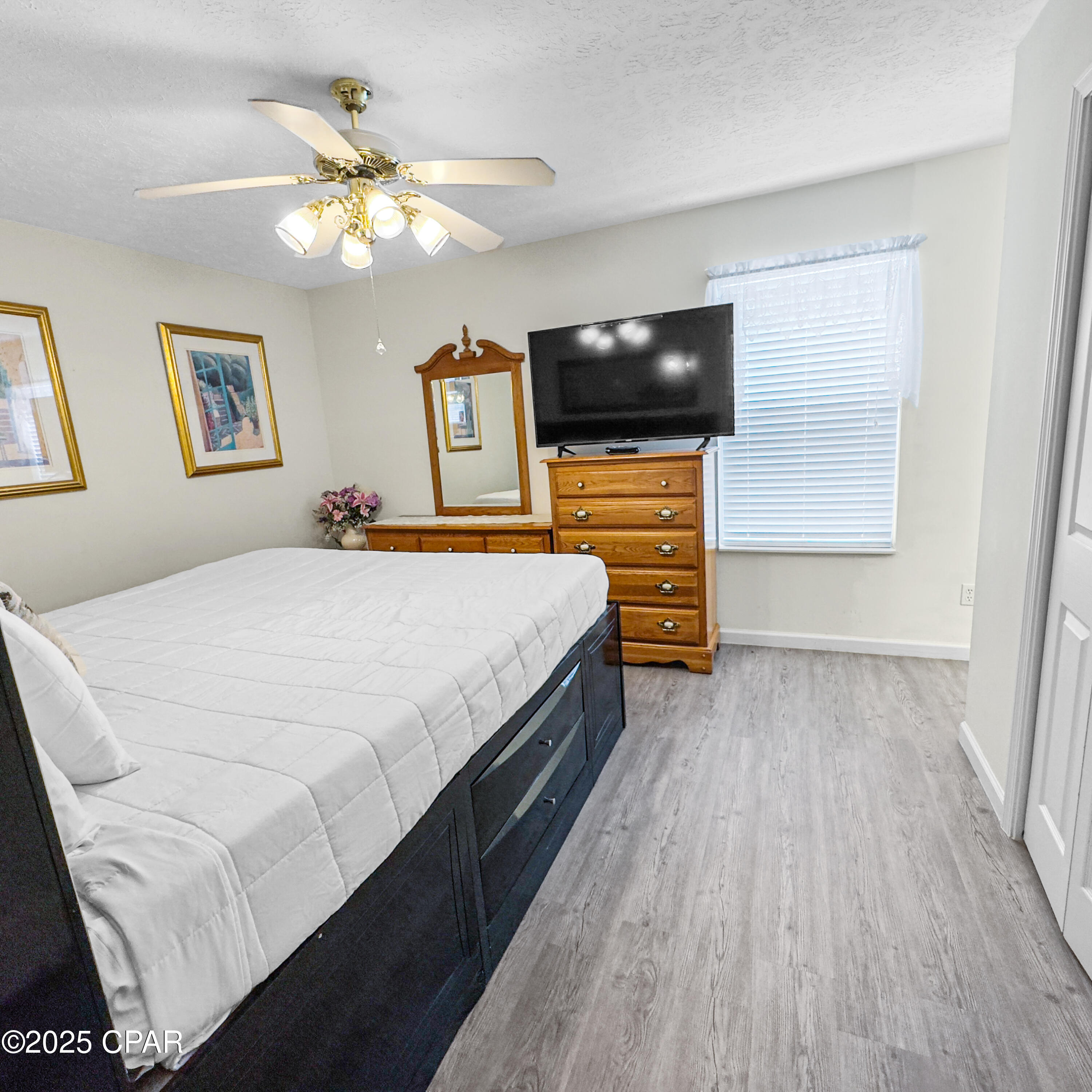 Image 8 For 625 Lyndell Lane