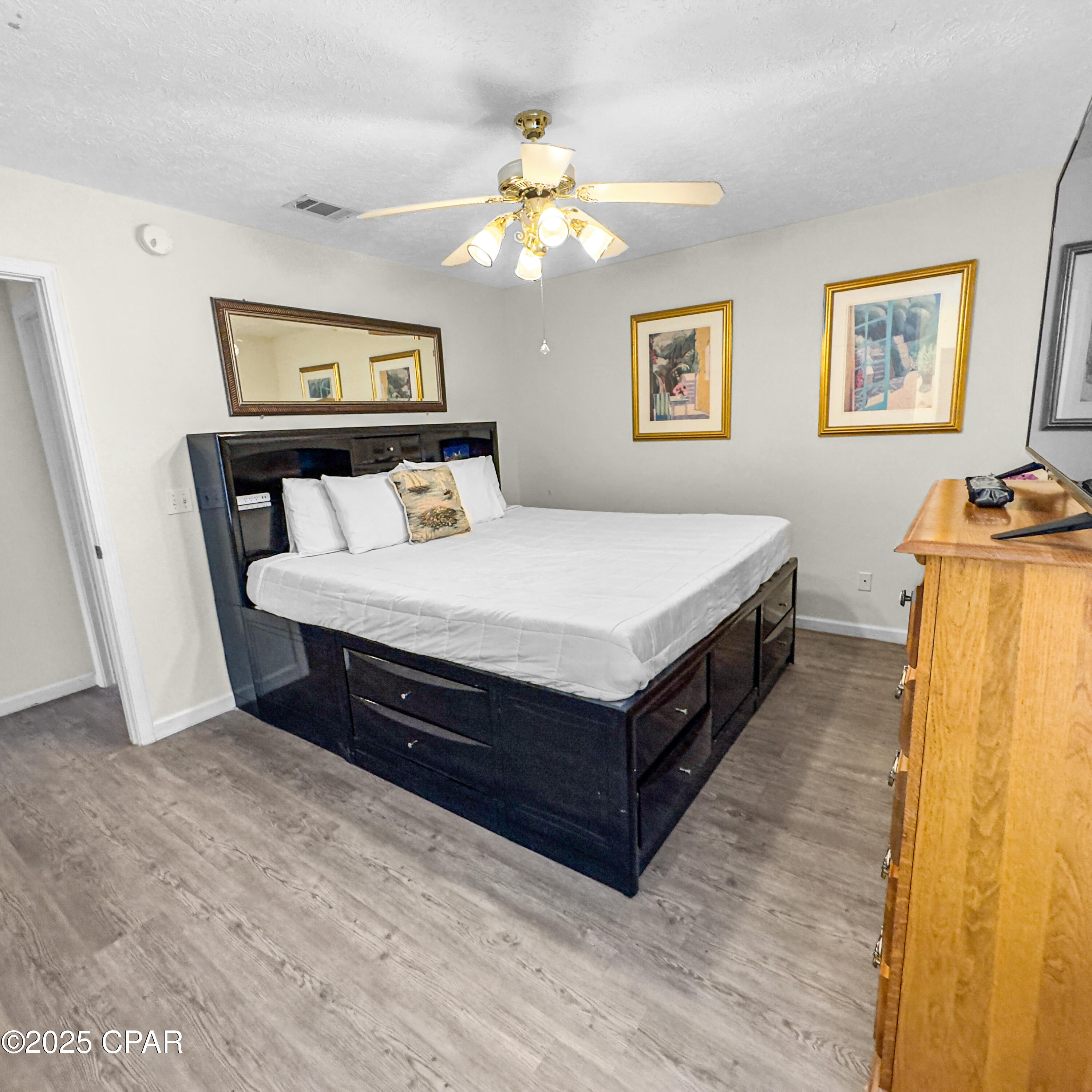 Image 9 For 625 Lyndell Lane