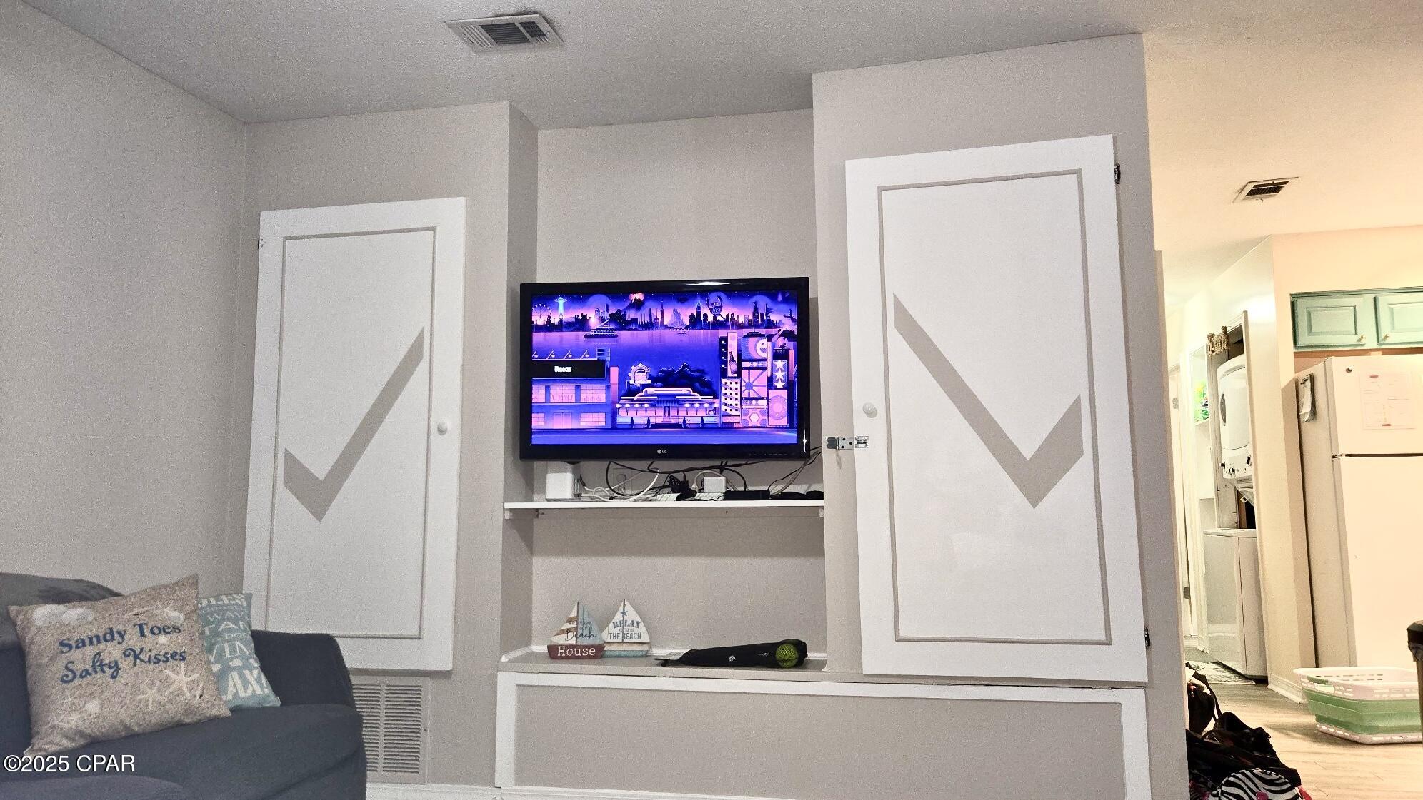 Image 19 For 116 Damon Circle O