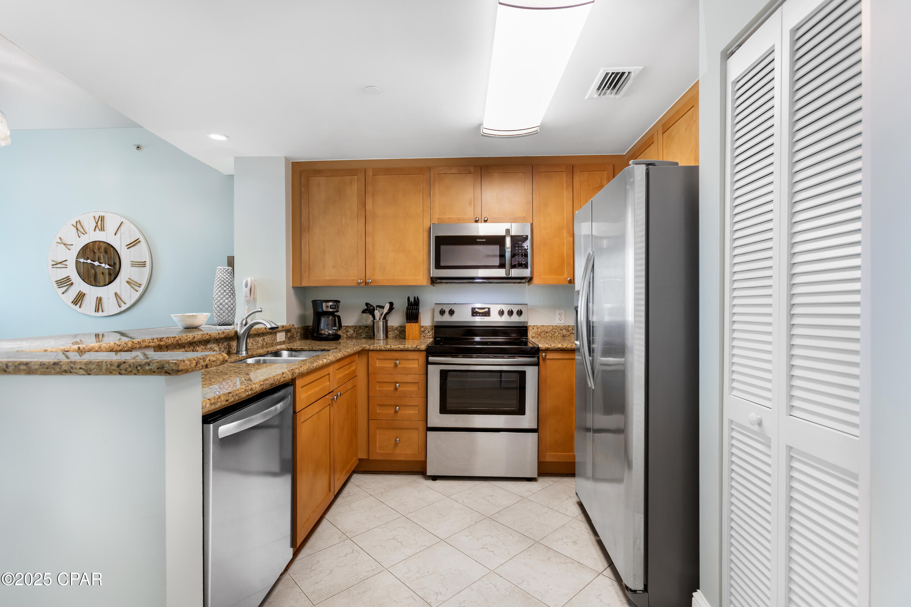 Image 14 For 15625 Front Beach Road 1208