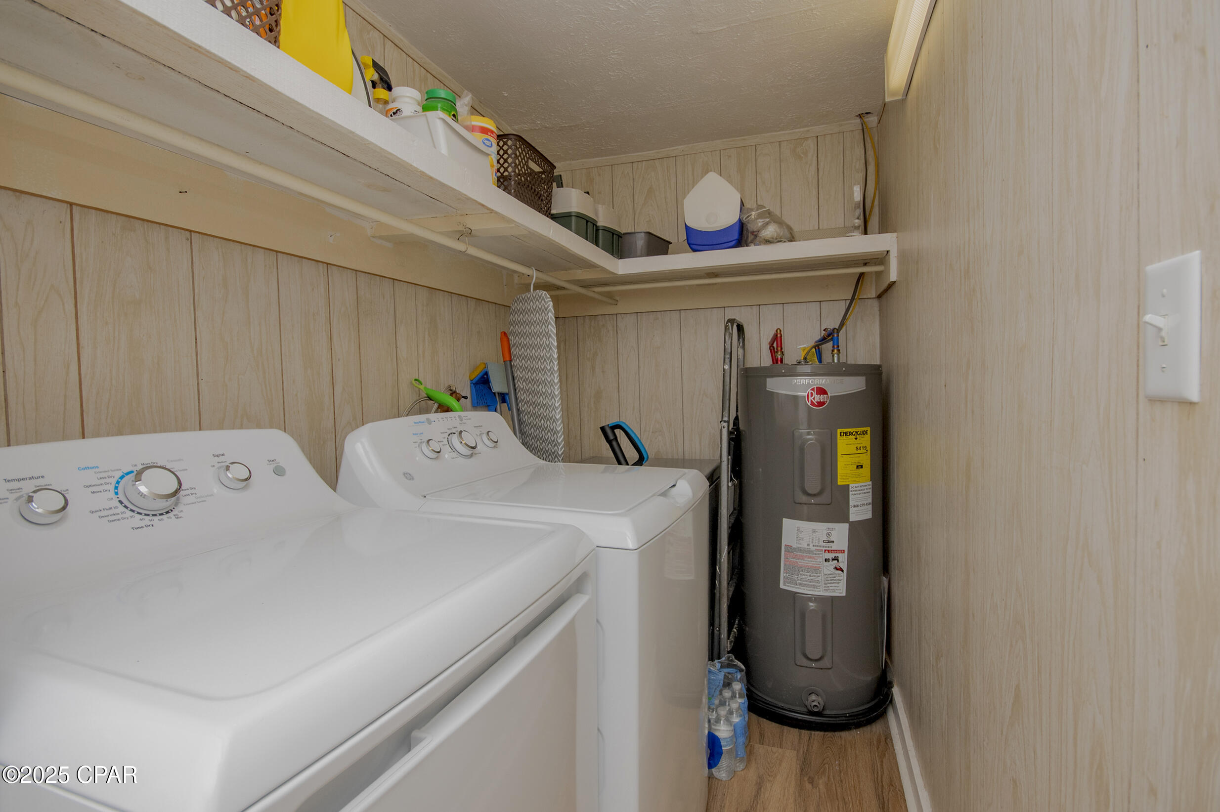 Image 26 For 402 Pennsylvania Avenue