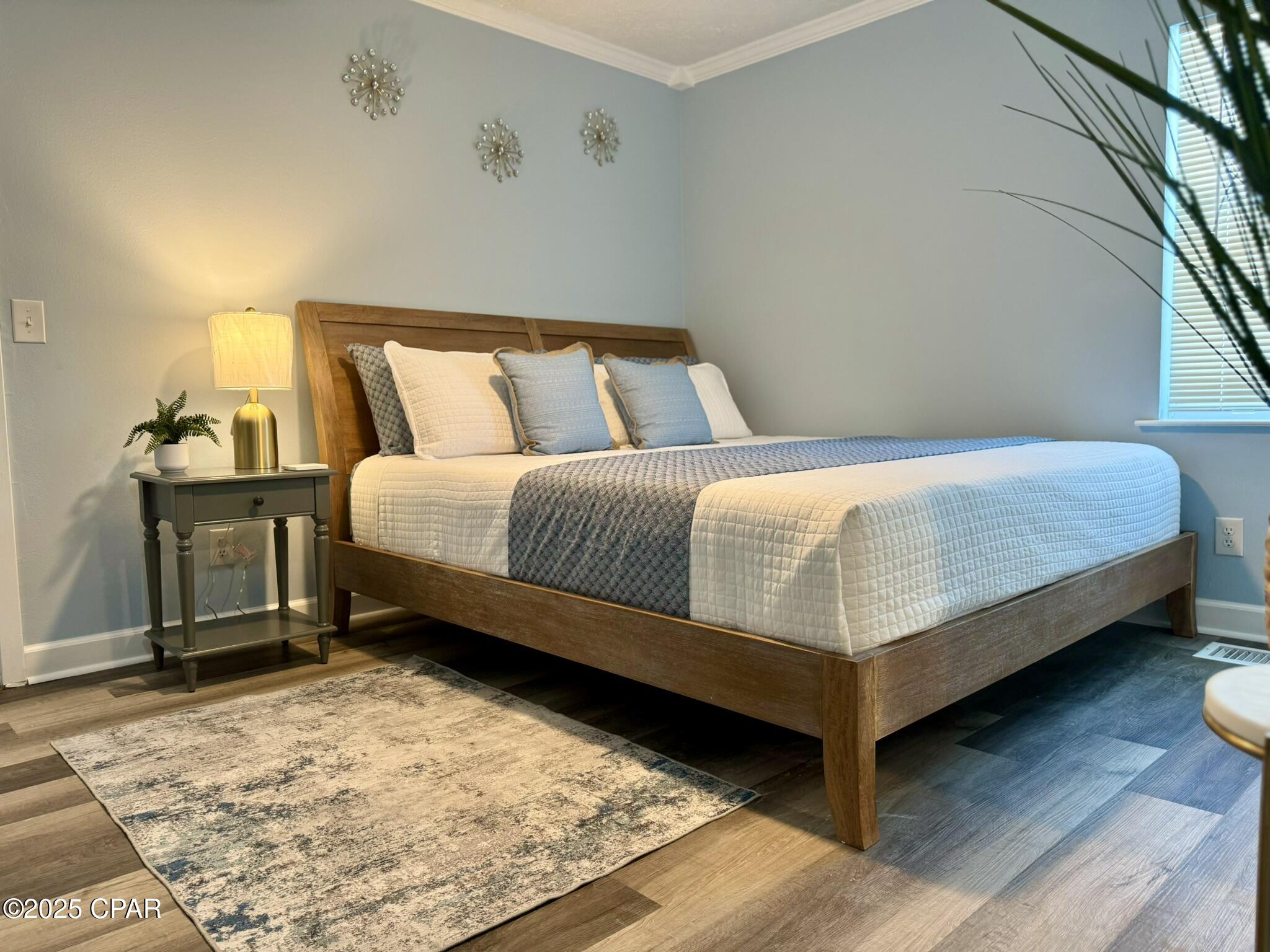 Image 16 For 211 Circle Drive