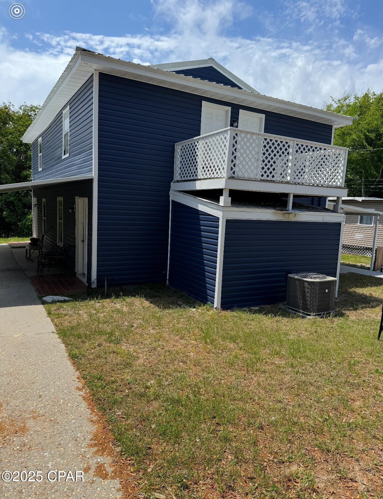 Image 2 For 211 Circle Drive