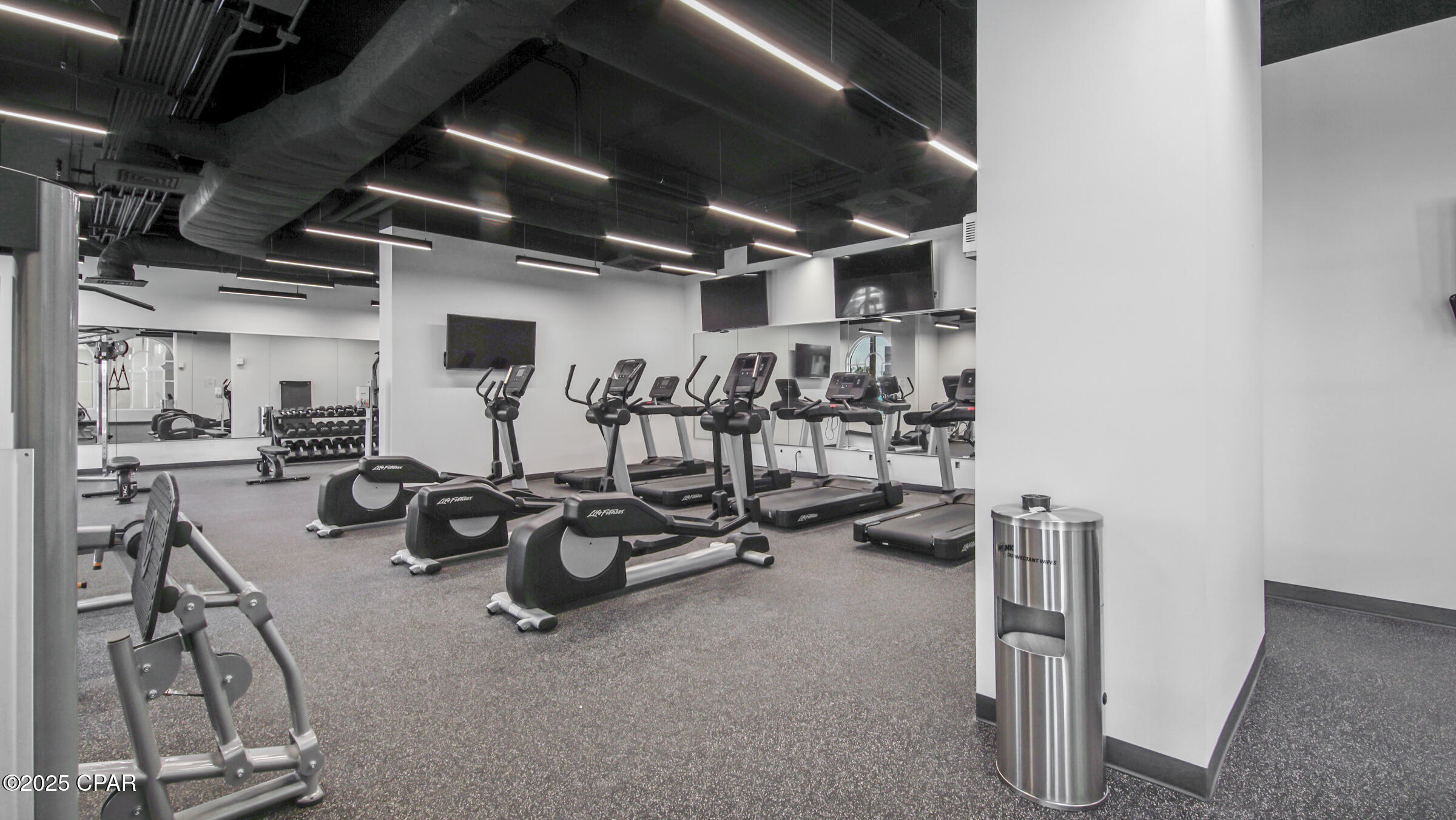 Image 43 For 15928 Front Beach Road 32202