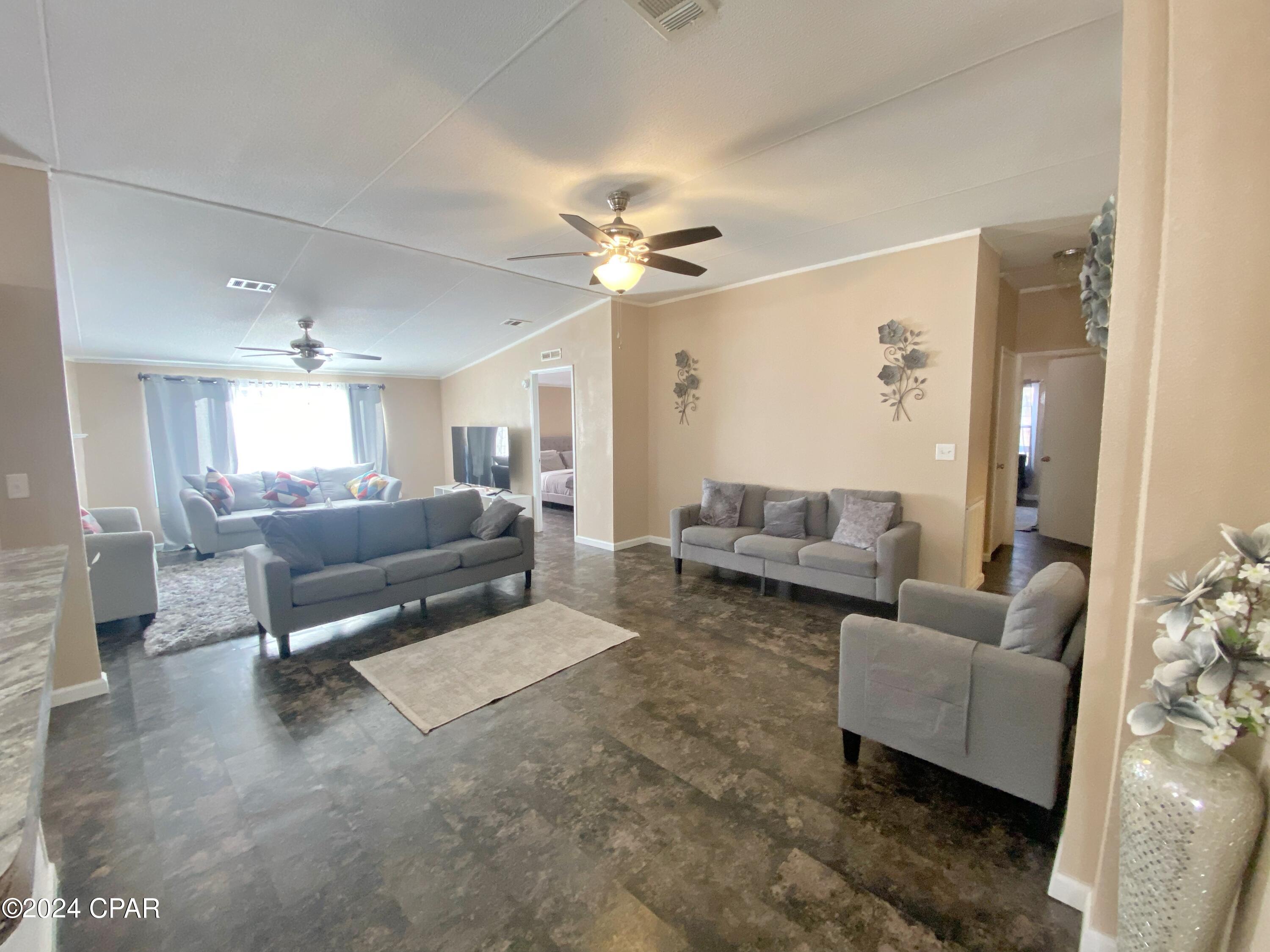 Image 13 For 7872 Hwy 90  