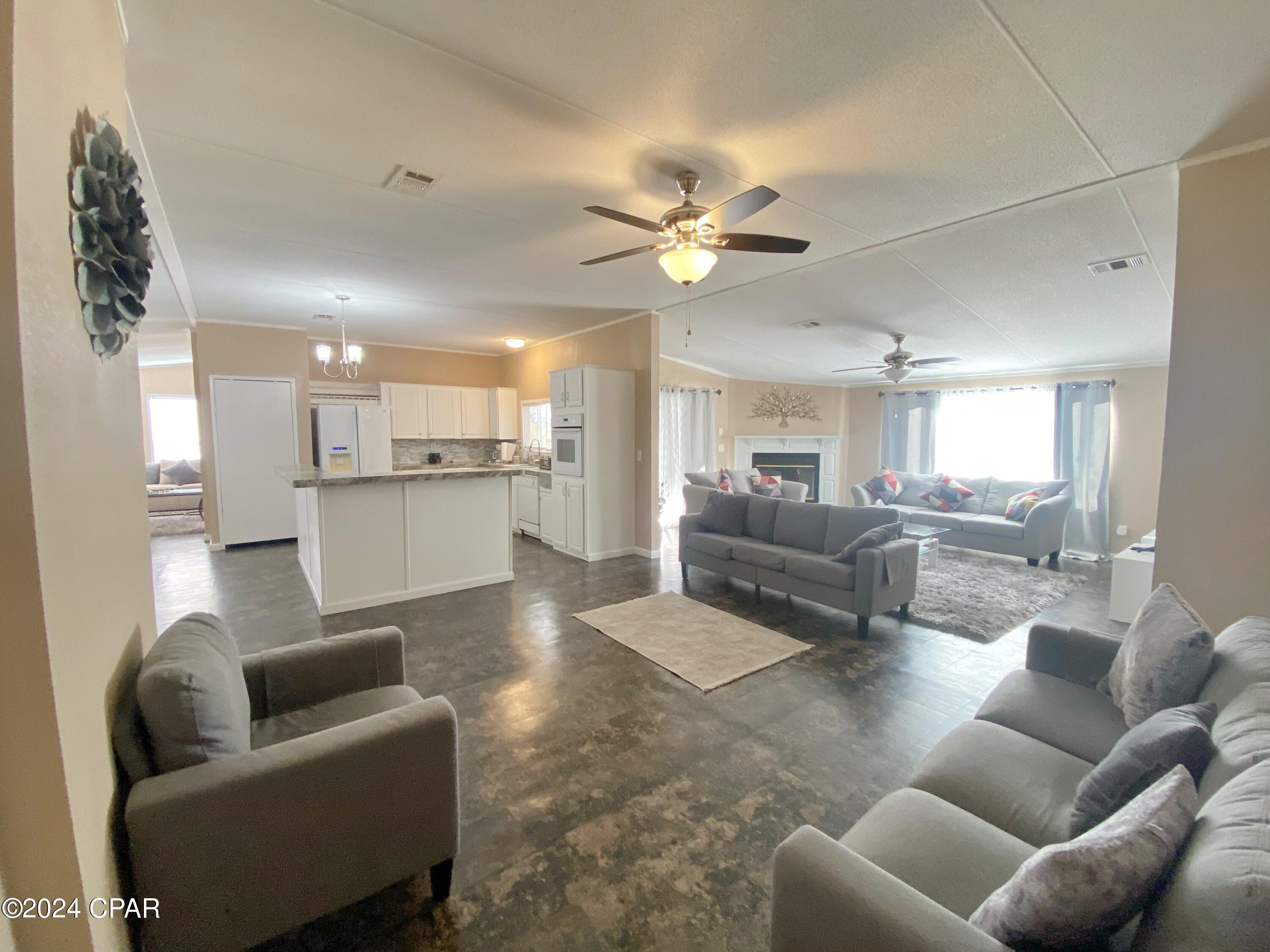 Image 16 For 7872 Hwy 90  