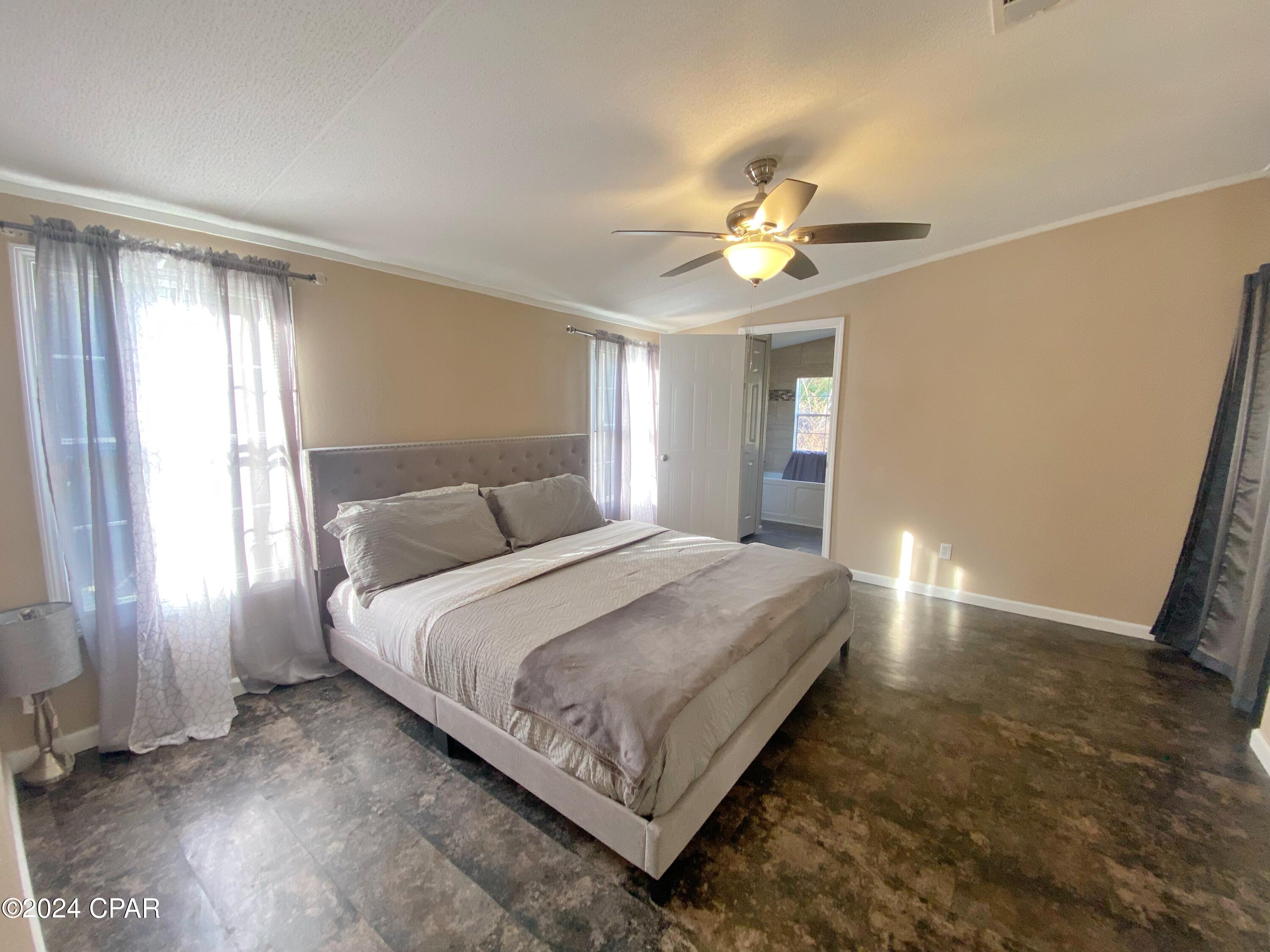 Image 17 For 7872 Hwy 90  