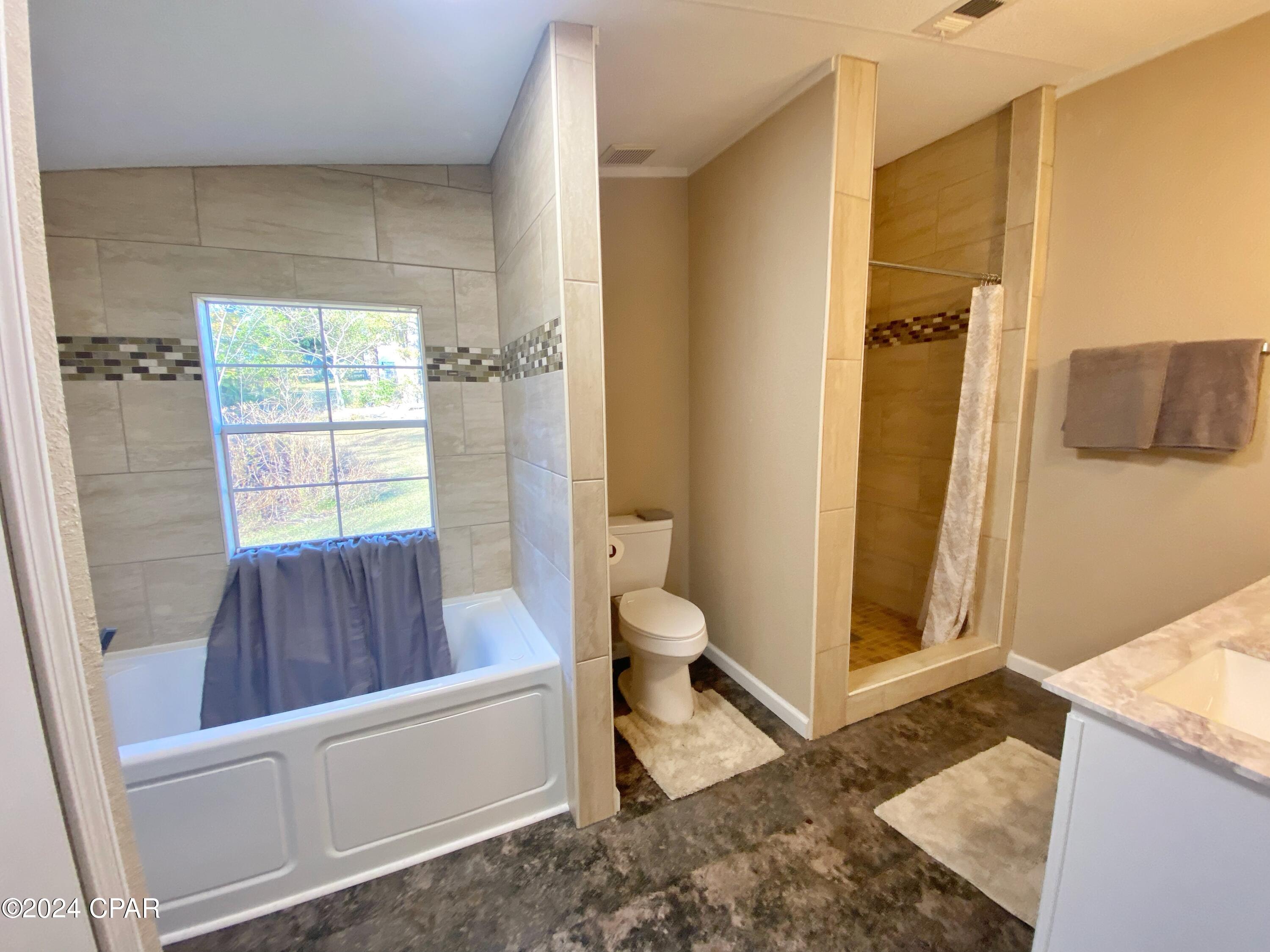 Image 19 For 7872 Hwy 90  