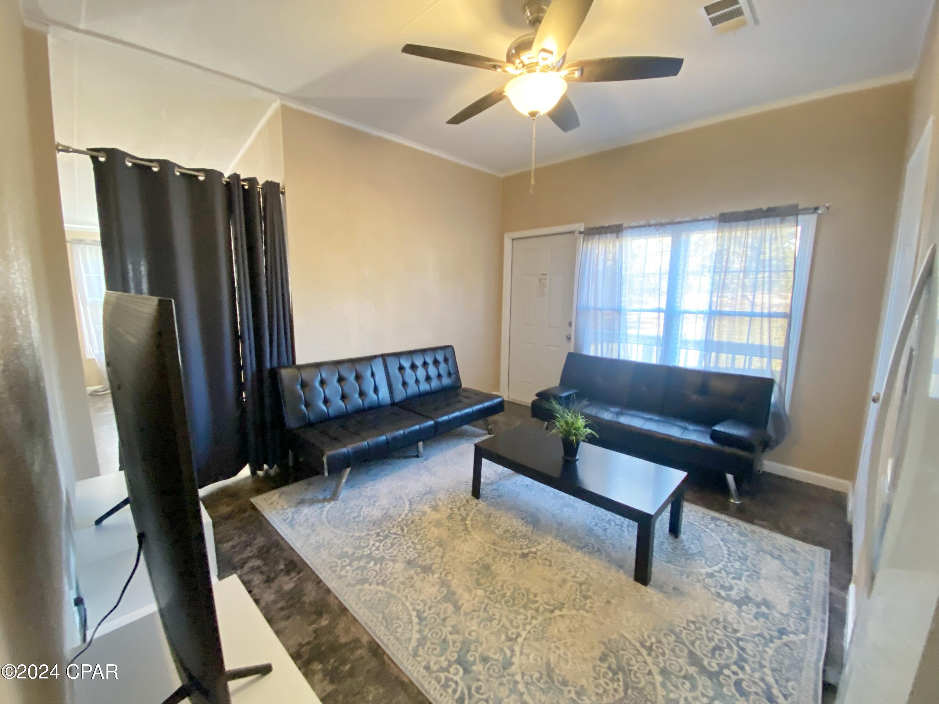 Image 24 For 7872 Hwy 90  