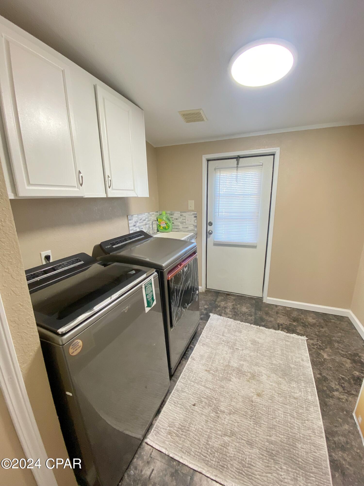 Image 26 For 7872 Hwy 90  