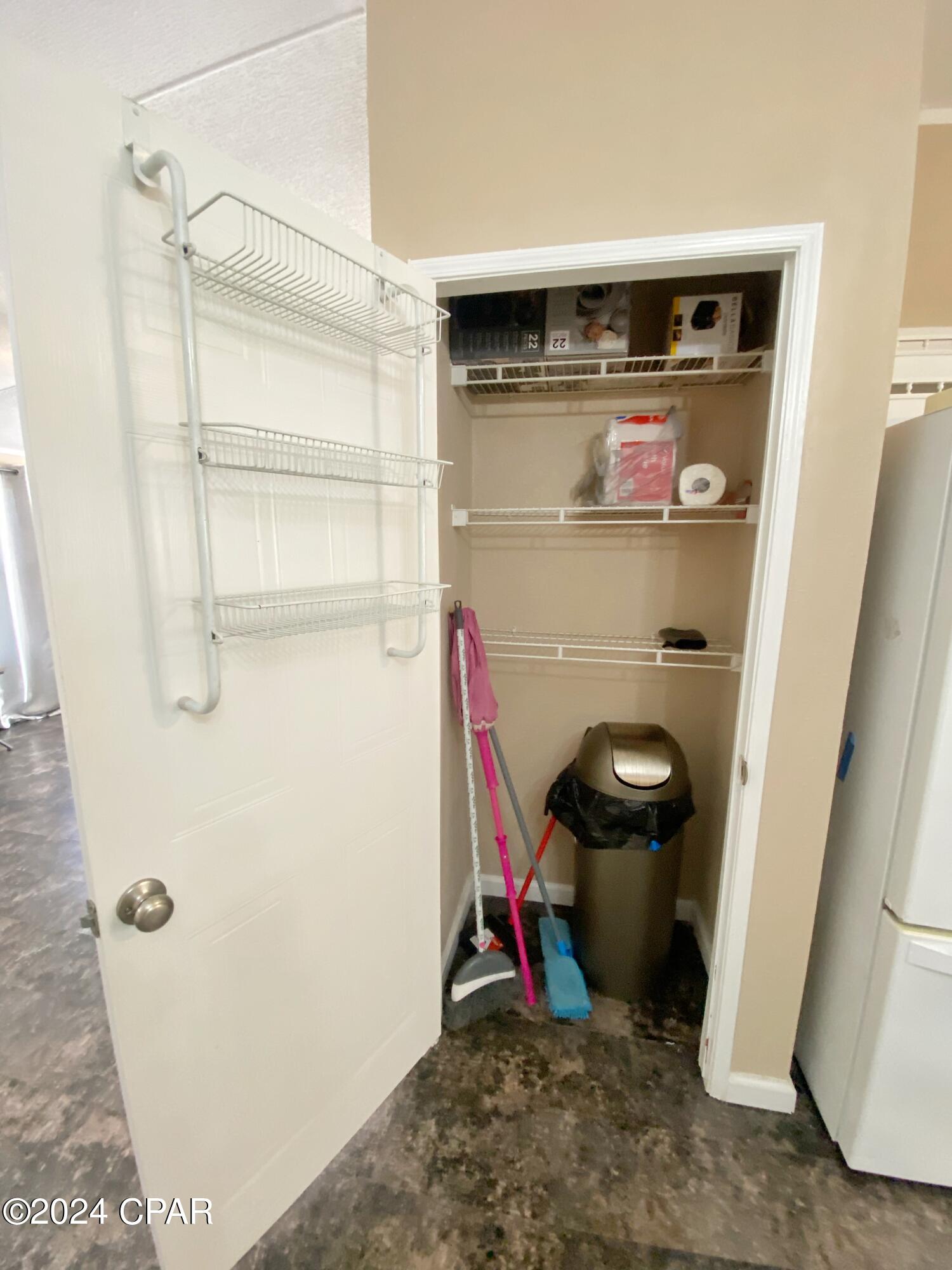 Image 9 For 7872 Hwy 90  