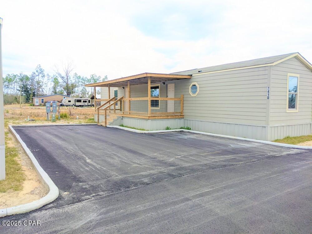 Listing photo id 3 for 7414 Penny Road