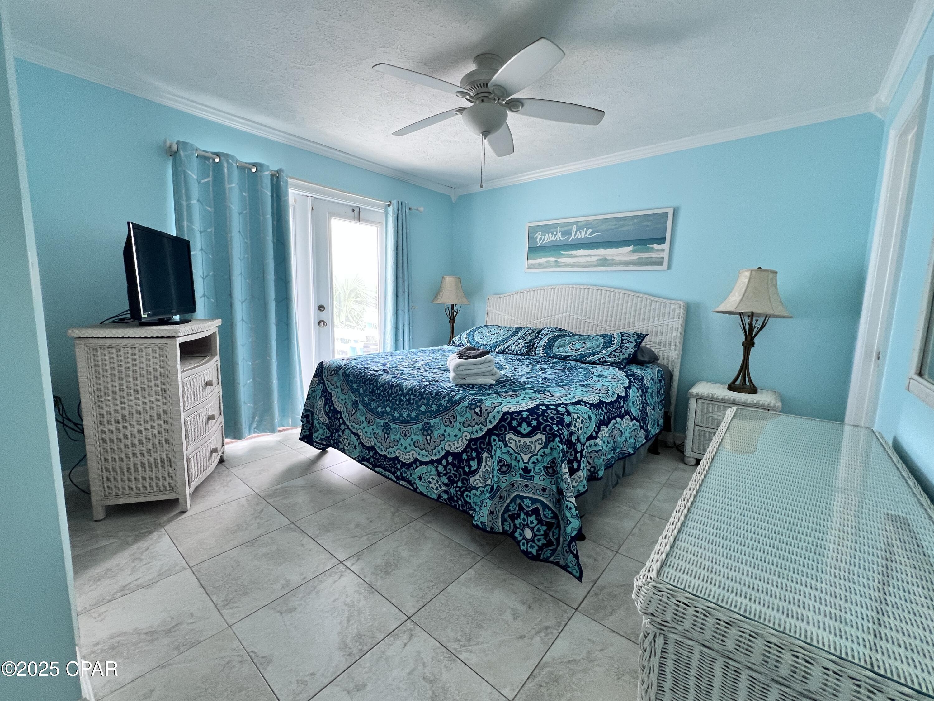 Image 11 For 16501 Front Beach Road