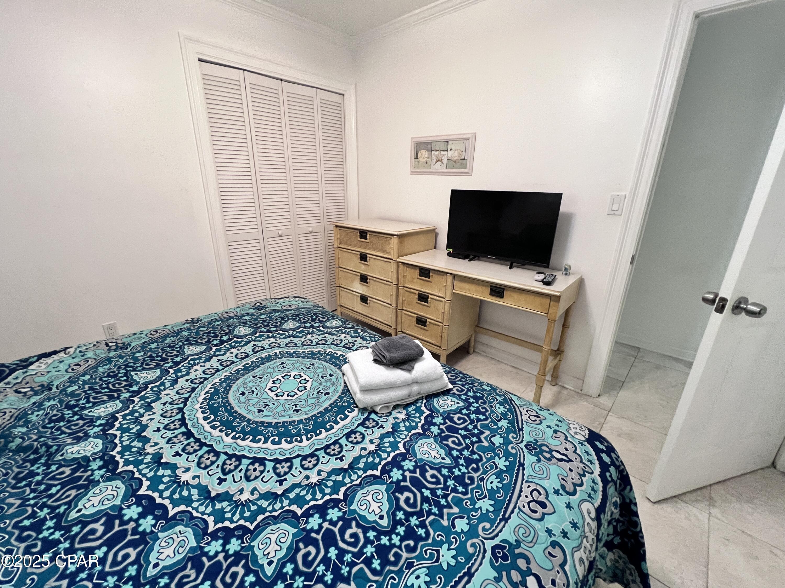 Image 15 For 16501 Front Beach Road