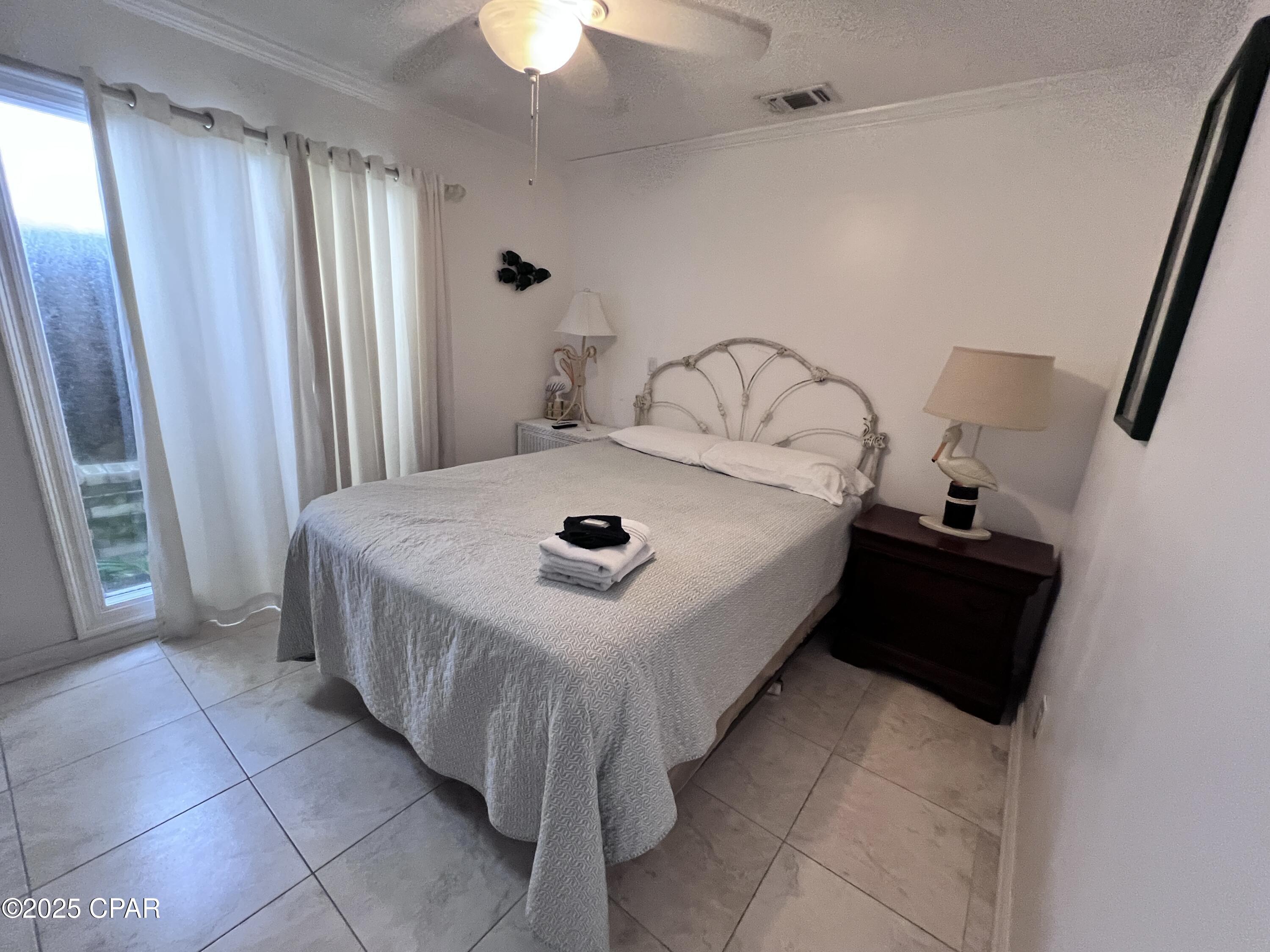 Image 20 For 16501 Front Beach Road