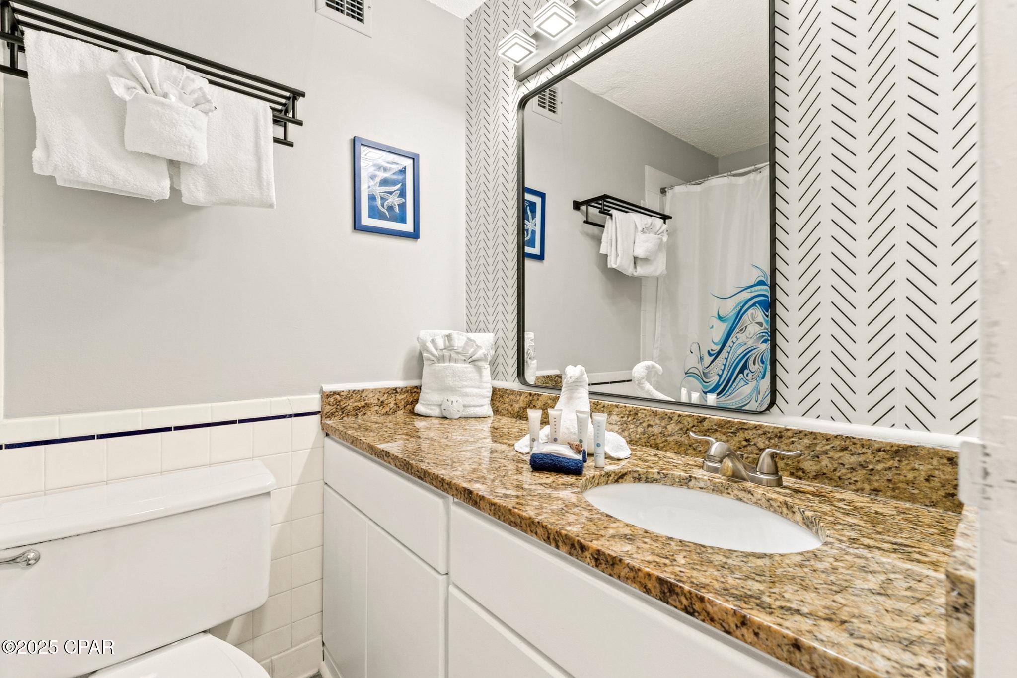 Image 13 For 8817 Thomas Drive A306