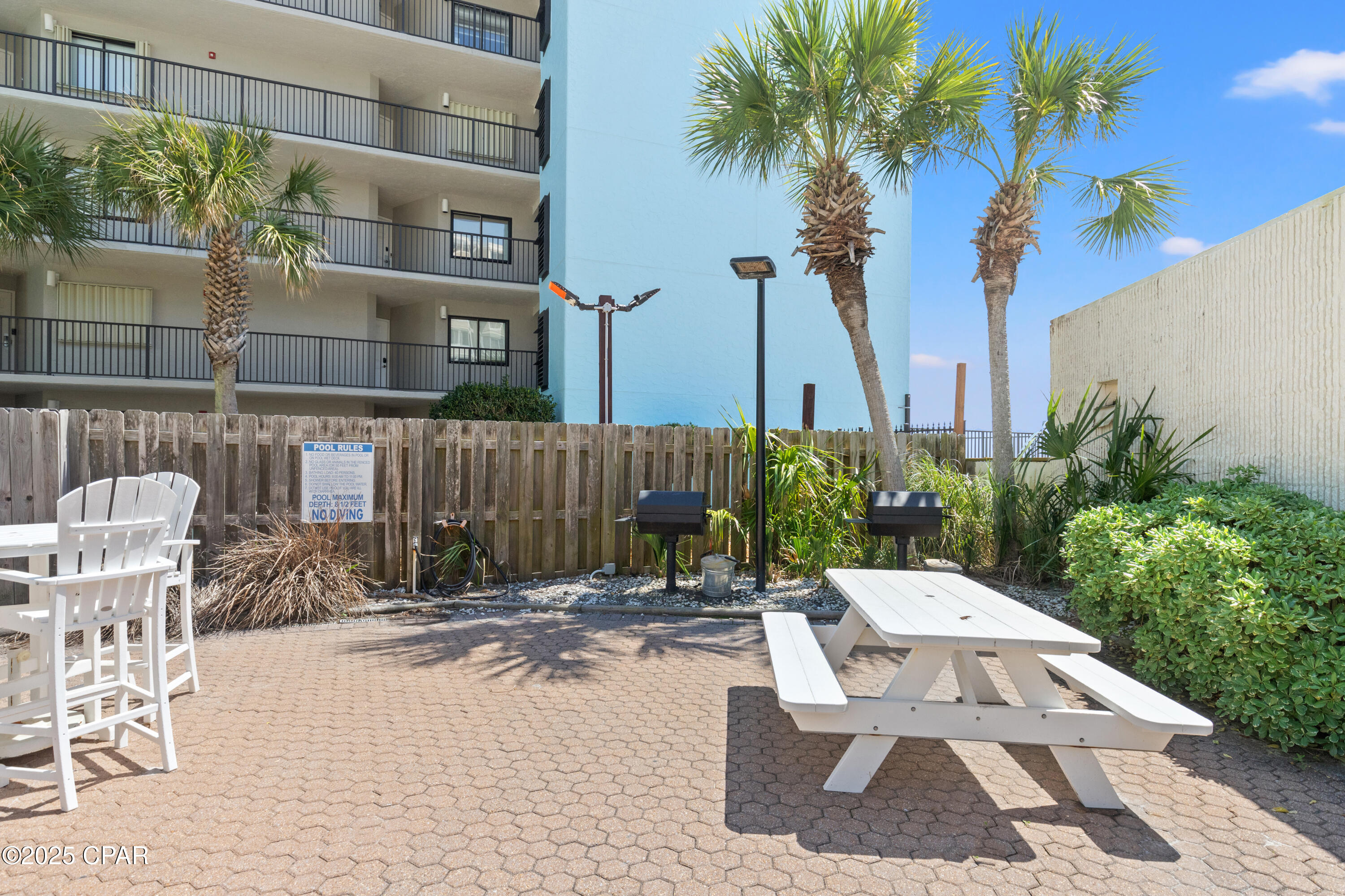 Image 21 For 8817 Thomas Drive A306