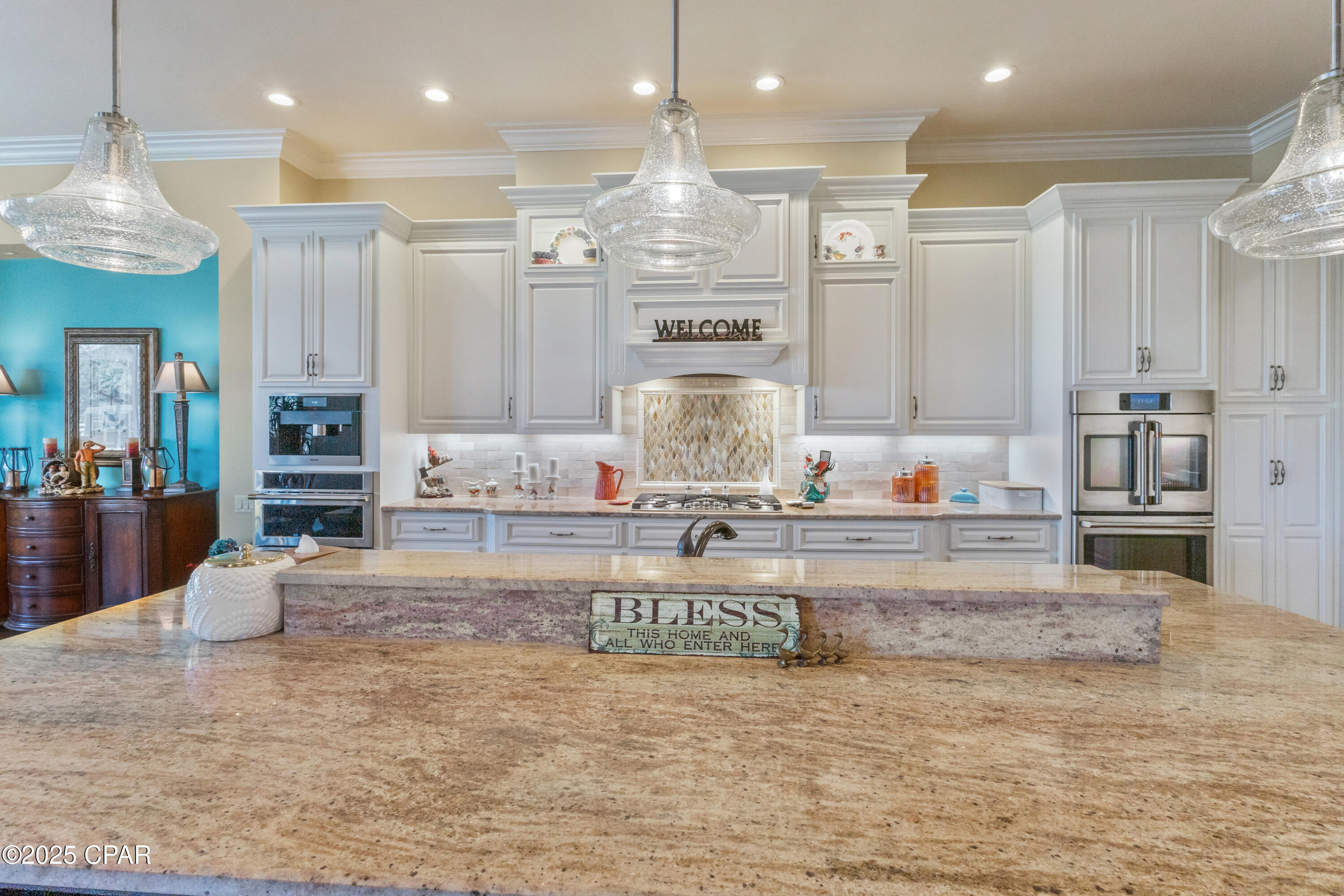 Image 11 For 4301 Transmitter Road