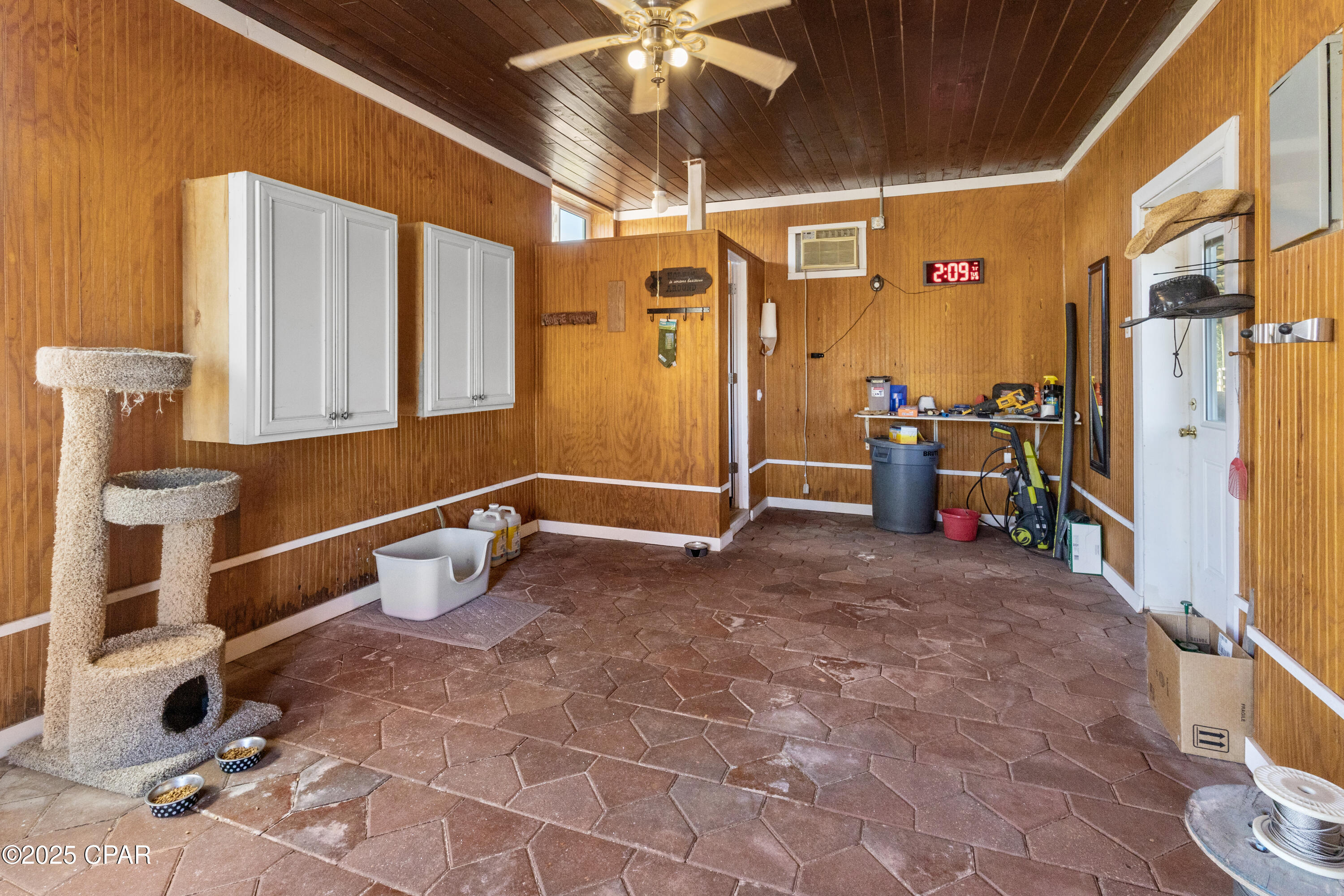 Image 64 For 4301 Transmitter Road