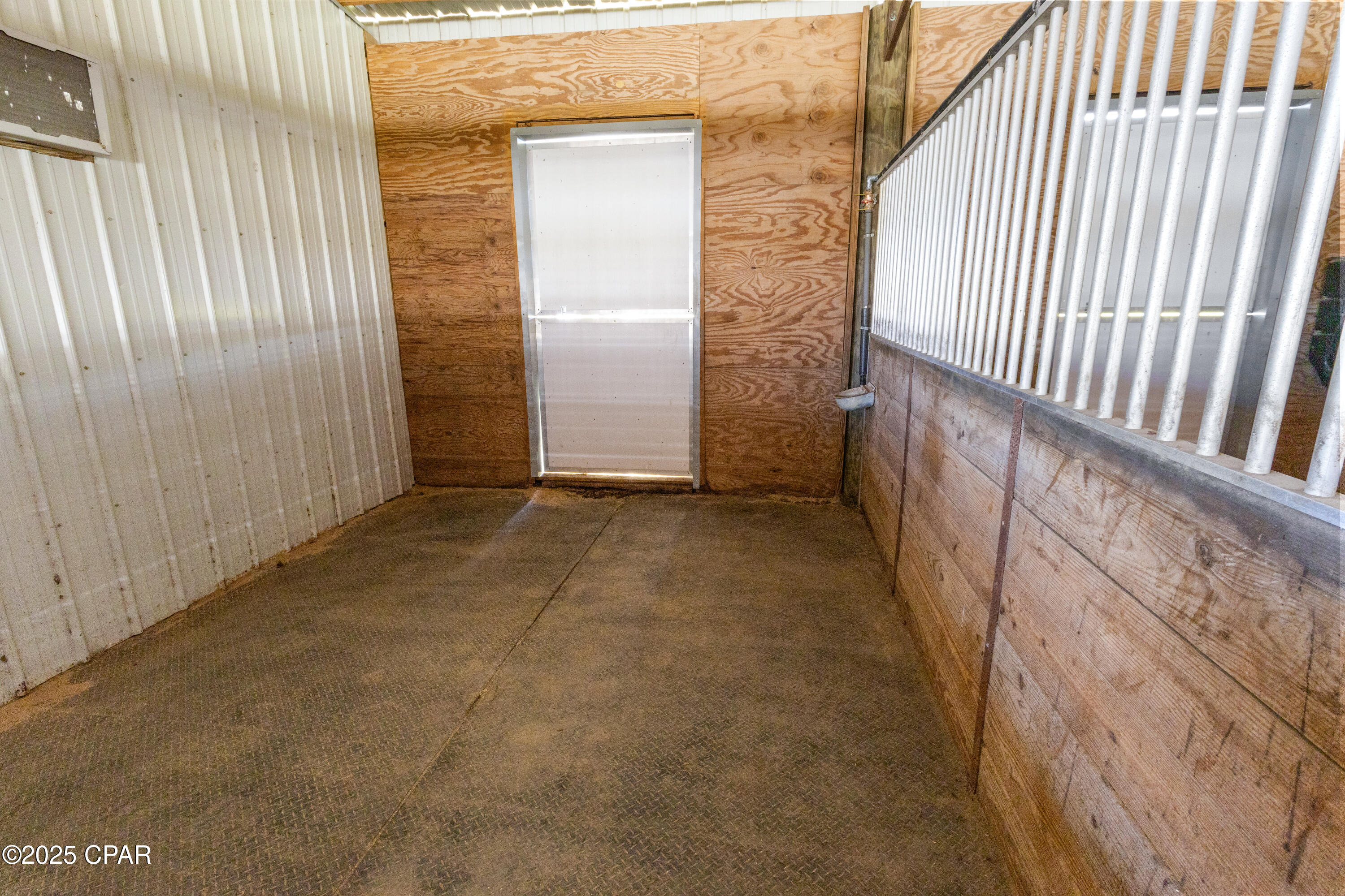 Image 66 For 4301 Transmitter Road