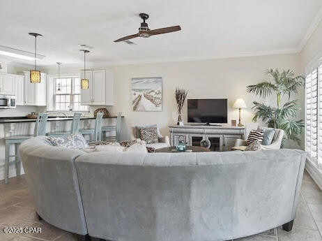 Image 21 For 21518 Front Beach Road