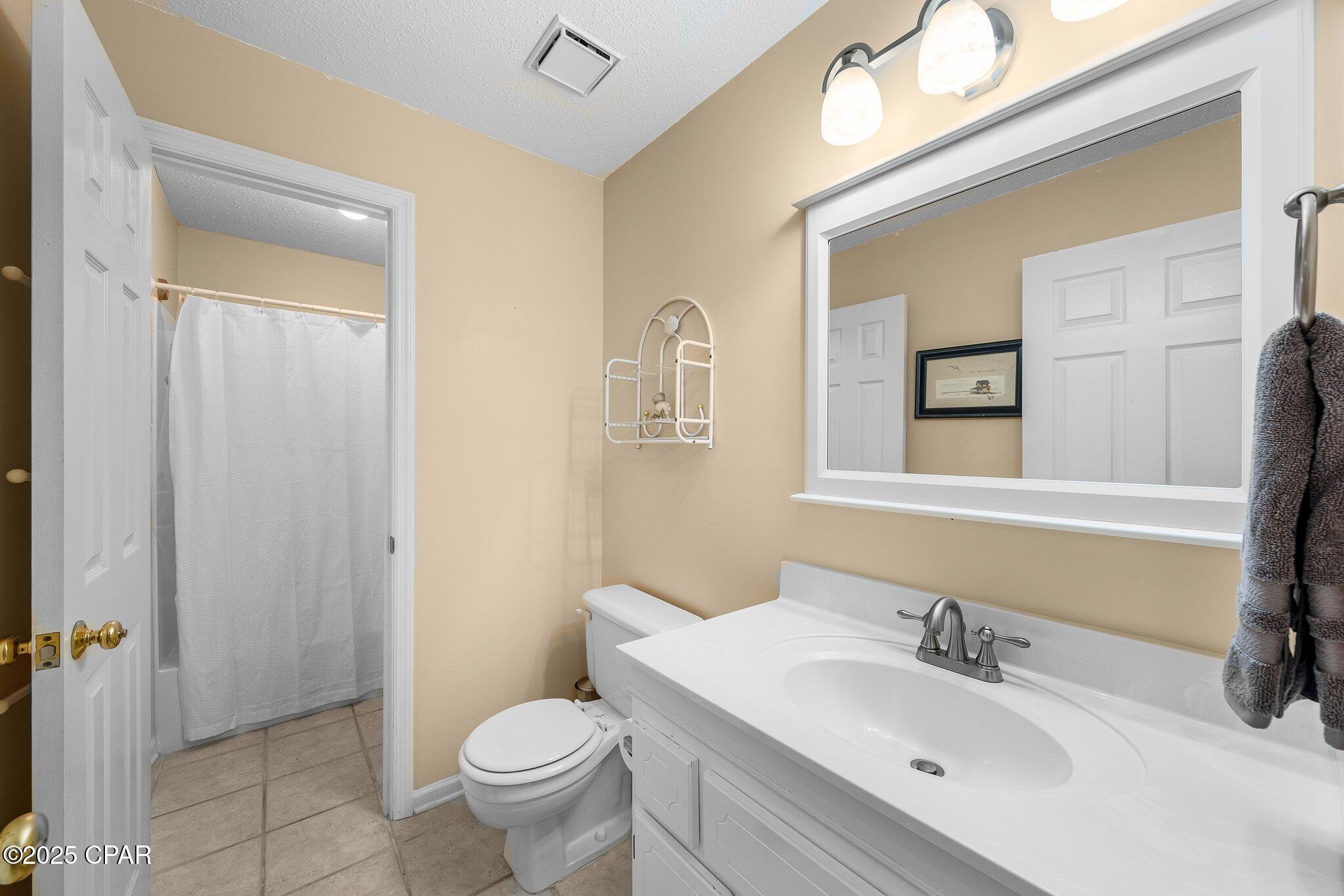 Image 19 For 17462 Front Beach Road 54304