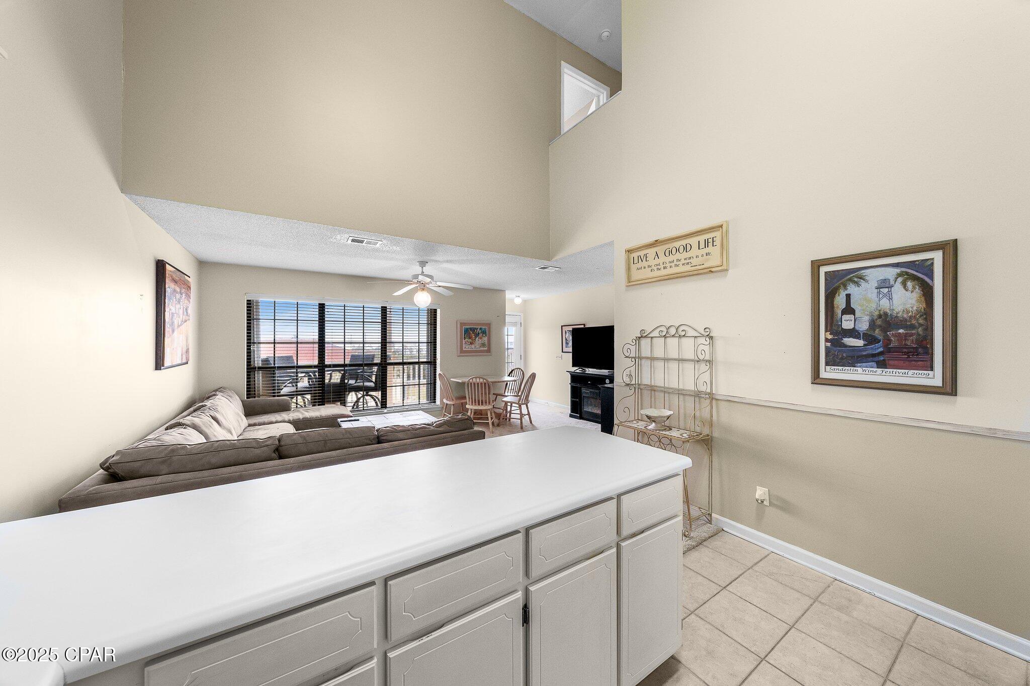 Image 25 For 17462 Front Beach Road 54304