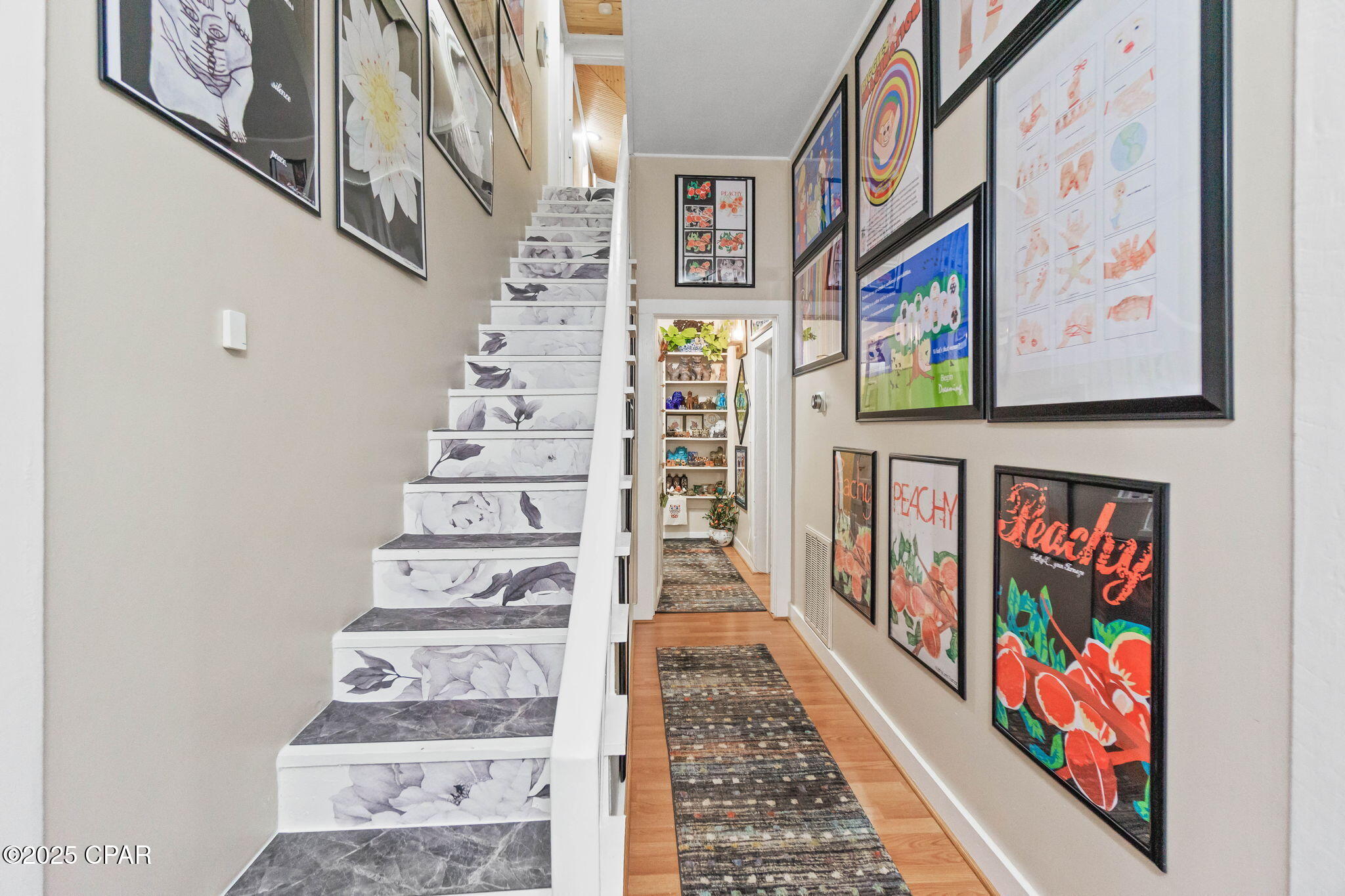 Image 15 For 1748 Georgia Street