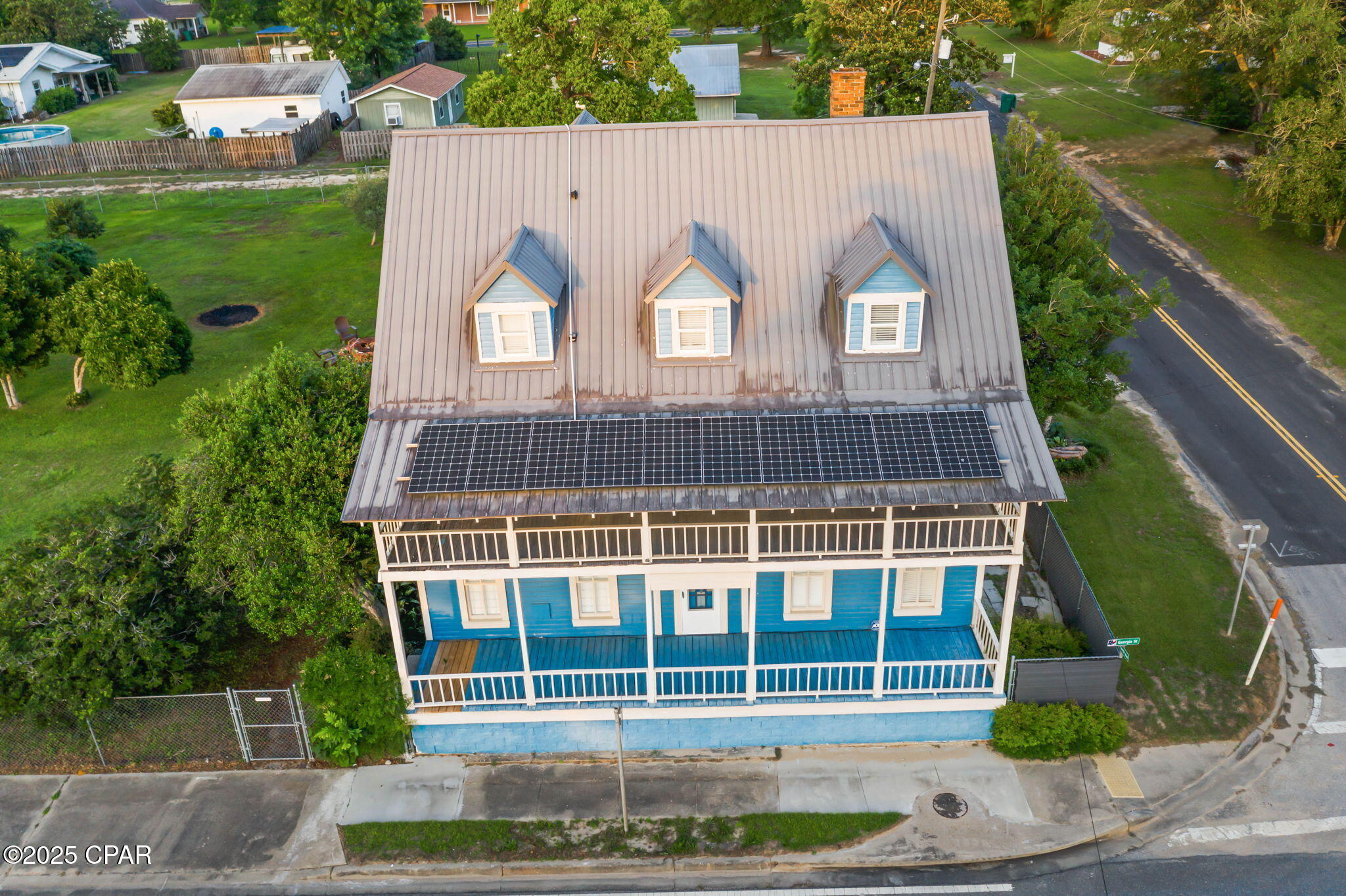 Image 36 For 1748 Georgia Street