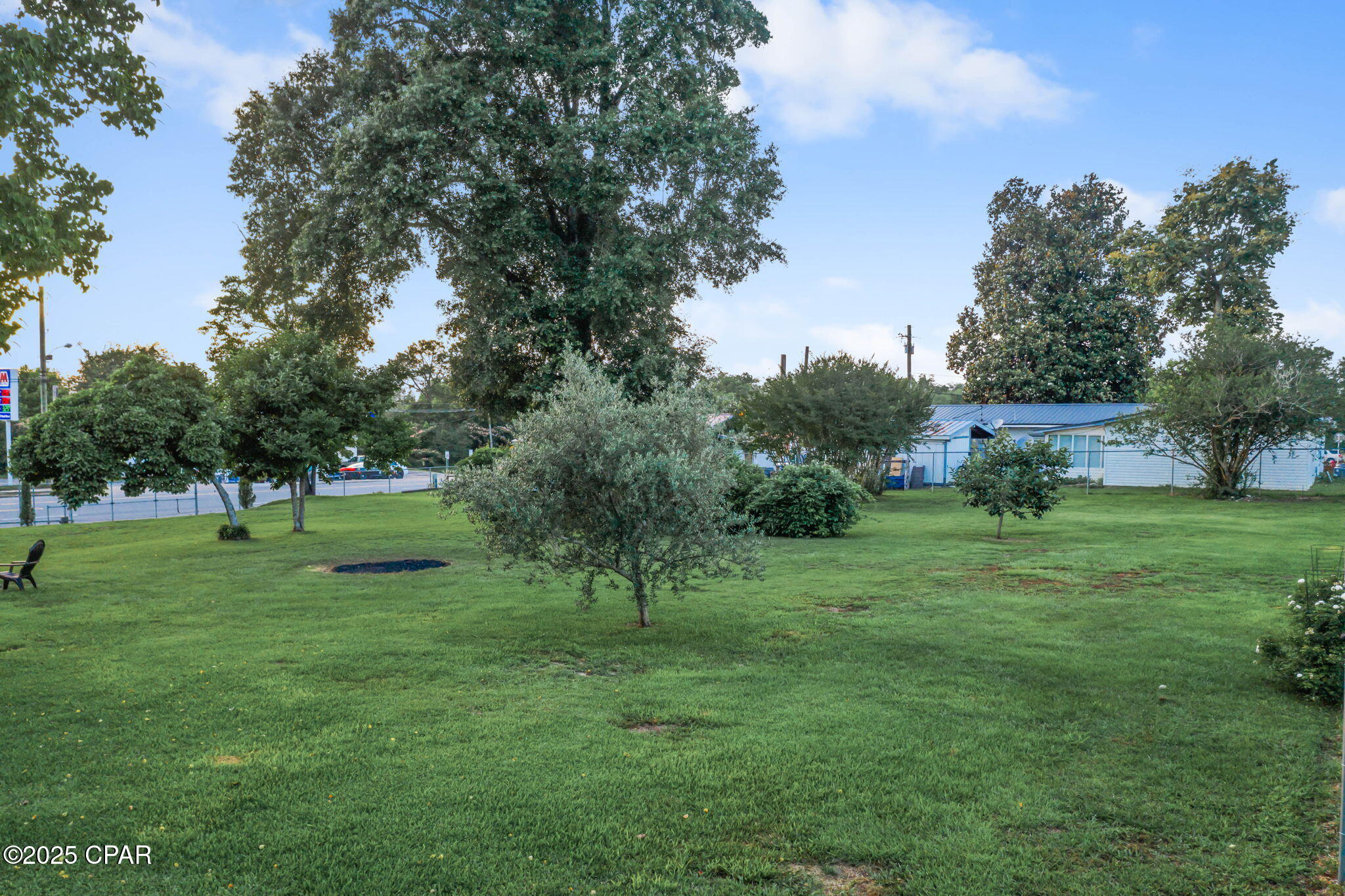 Image 49 For 1748 Georgia Street