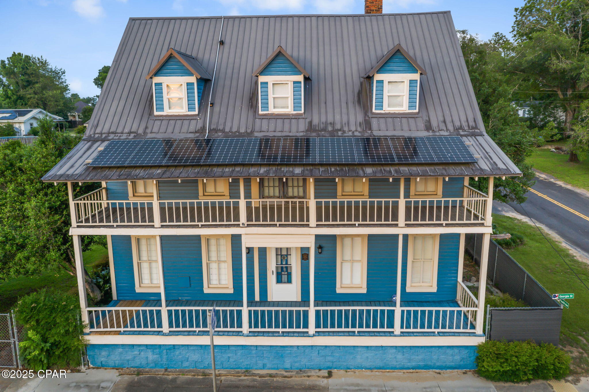 Image 52 For 1748 Georgia Street