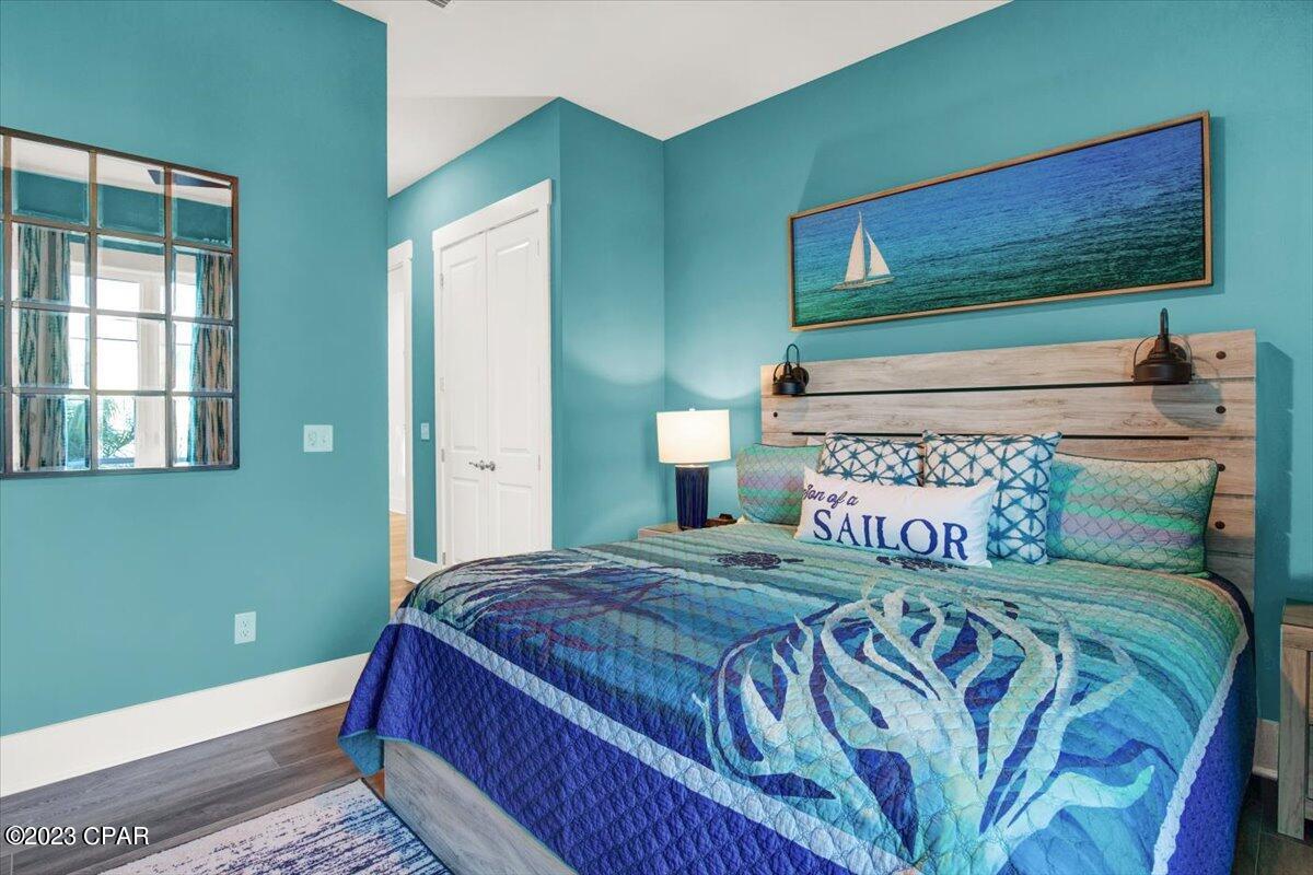 Listing photo id 17 for 13659 Front Beach Road