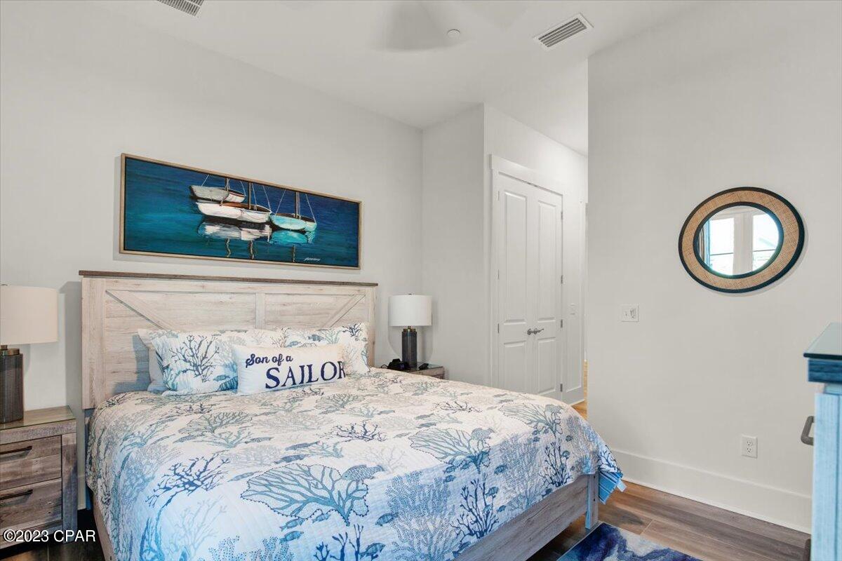 Image 20 For 13659 Front Beach Road