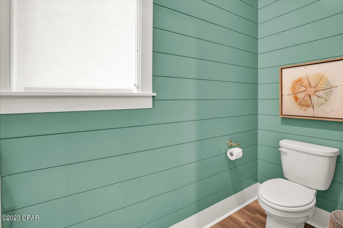 Listing photo id 21 for 13659 Front Beach Road