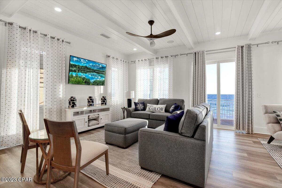 Listing photo id 25 for 13659 Front Beach Road