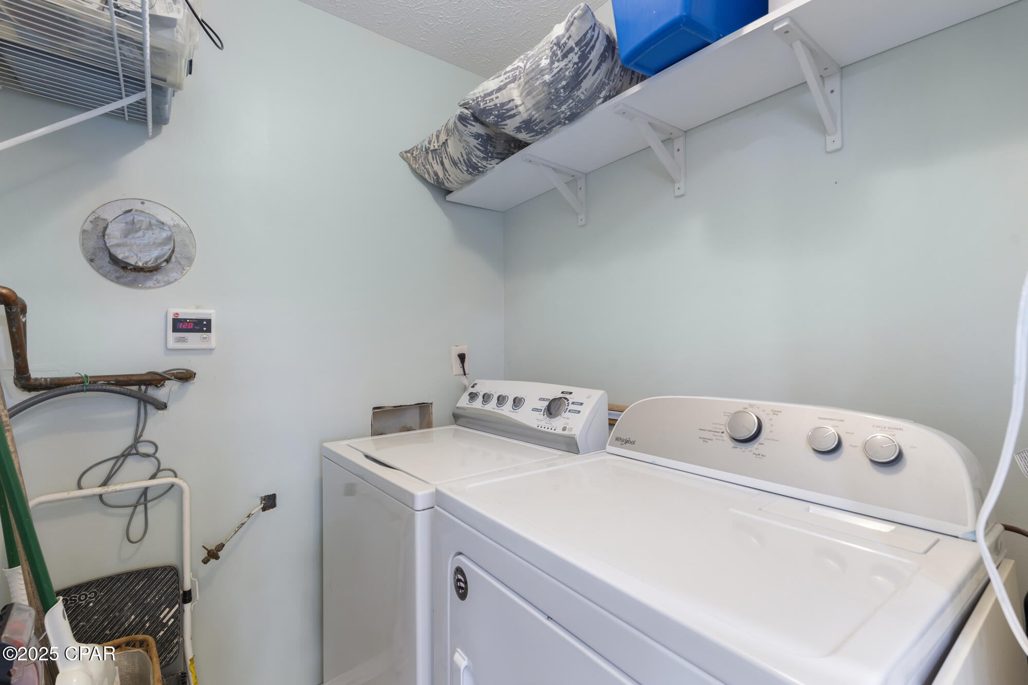 Image 11 For 128 White Sandy Drive