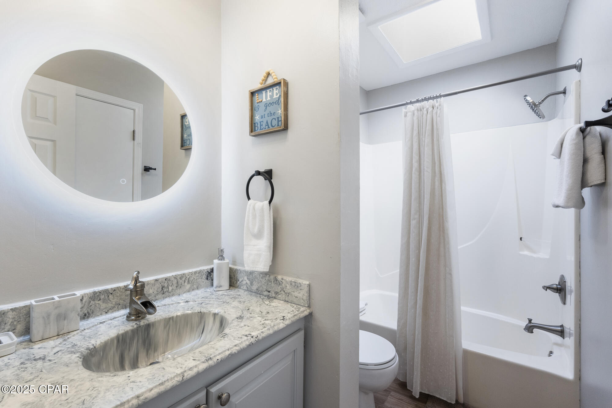 Image 18 For 184 White Sandy Drive