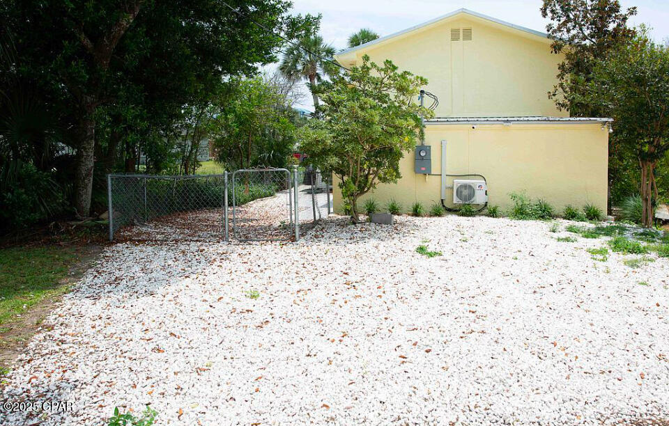 Image 27 For 201 Circle Drive