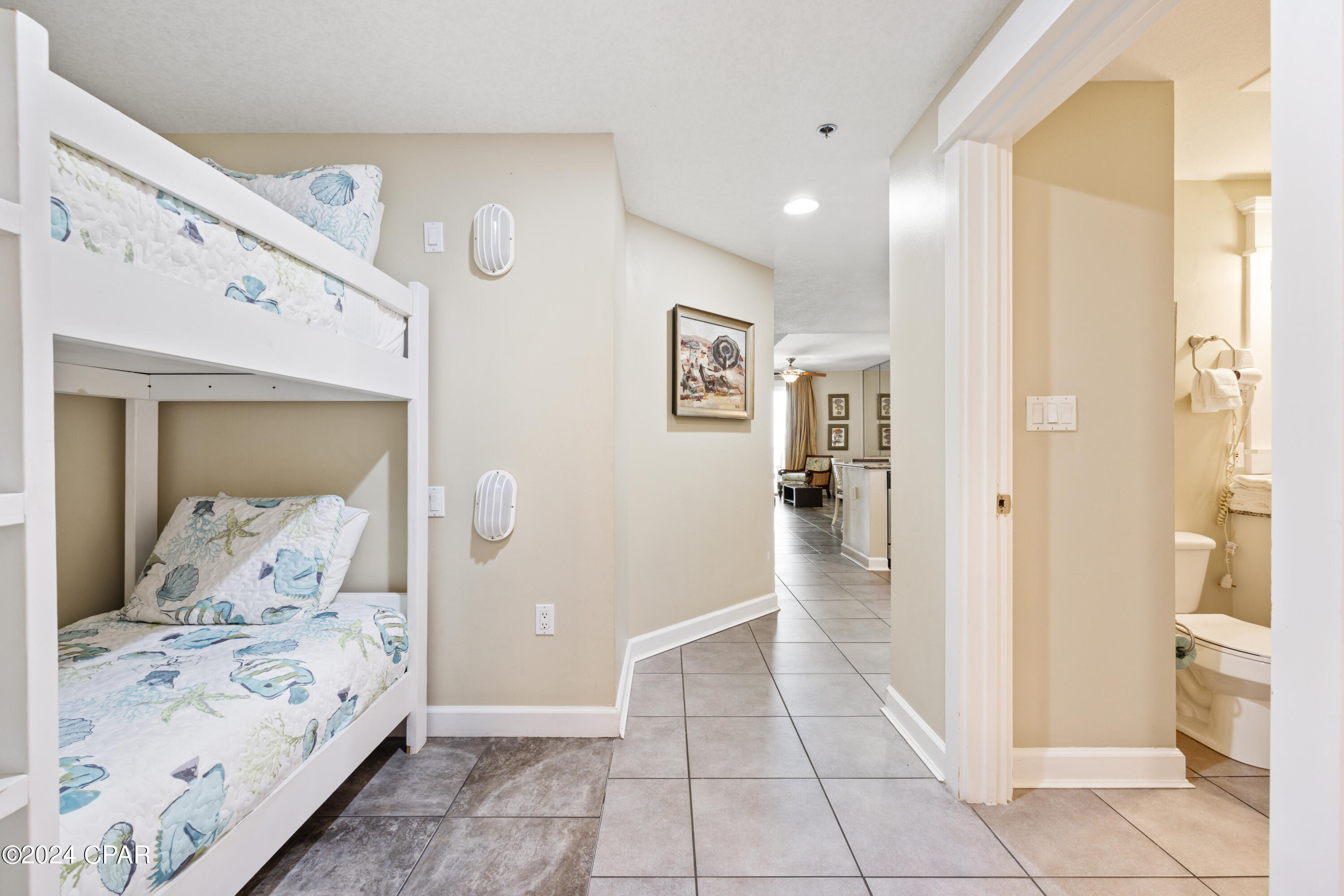 Image 13 For 11807 Front Beach Road 1-706