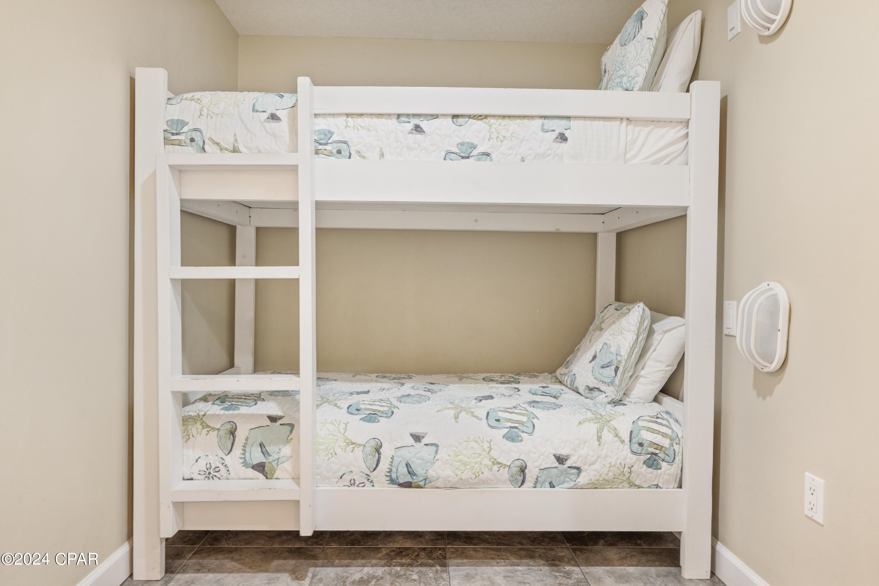 Image 22 For 11807 Front Beach Road 1-706