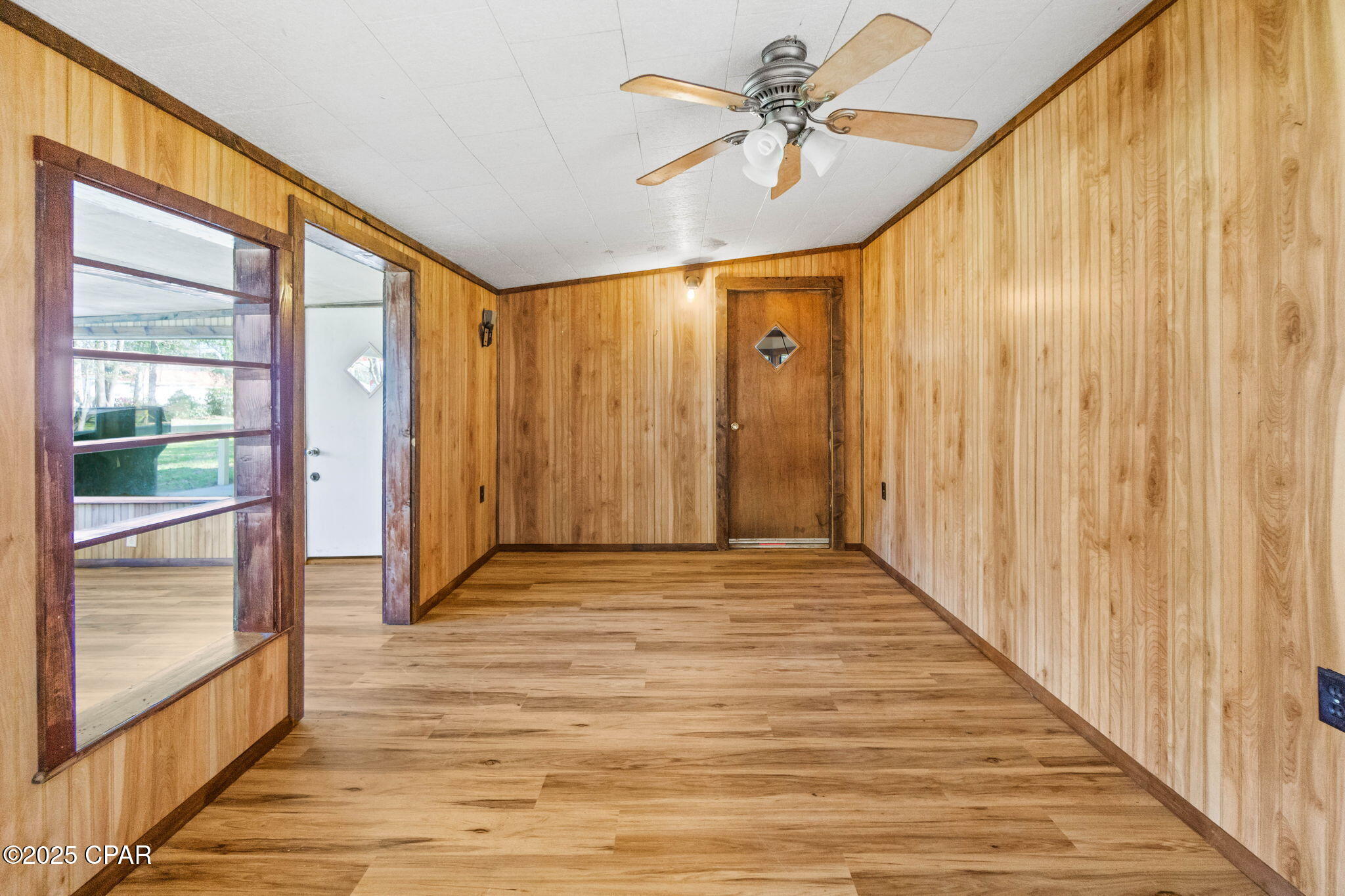 Image 14 For 1370 Jackson Avenue