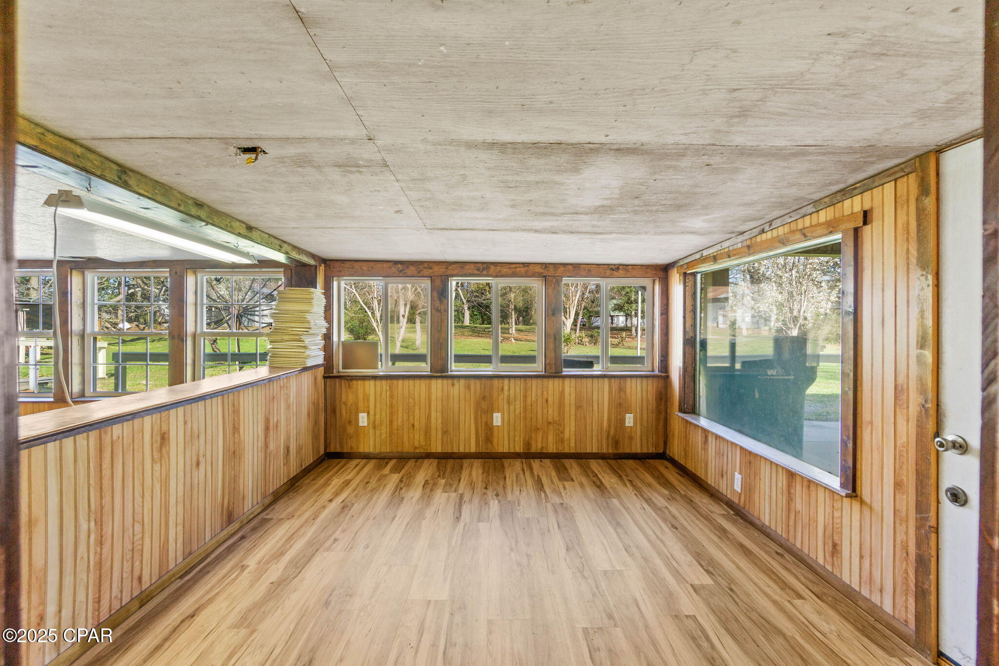 Image 15 For 1370 Jackson Avenue