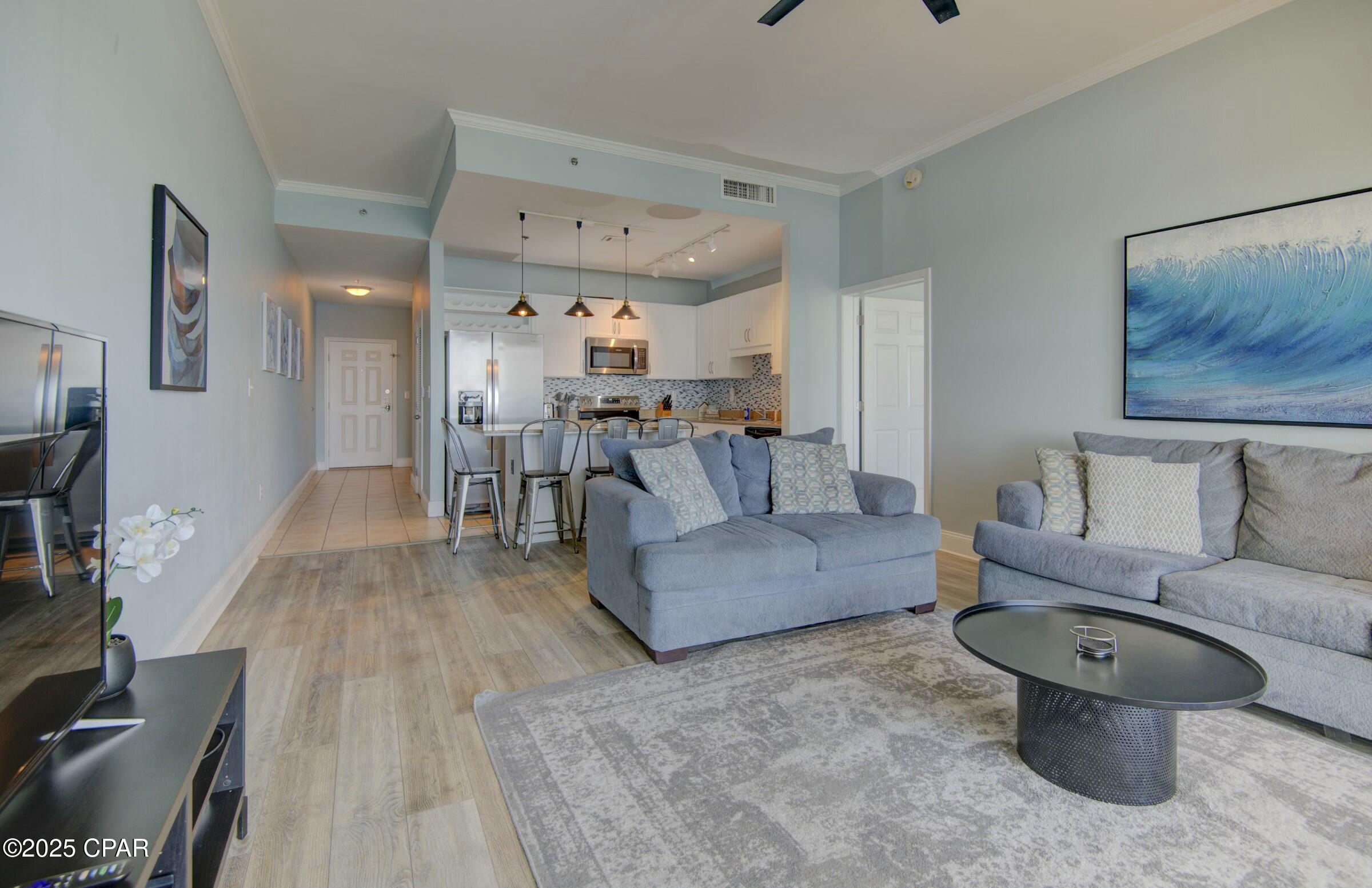 Image 4 For 9860 Thomas Drive 2111