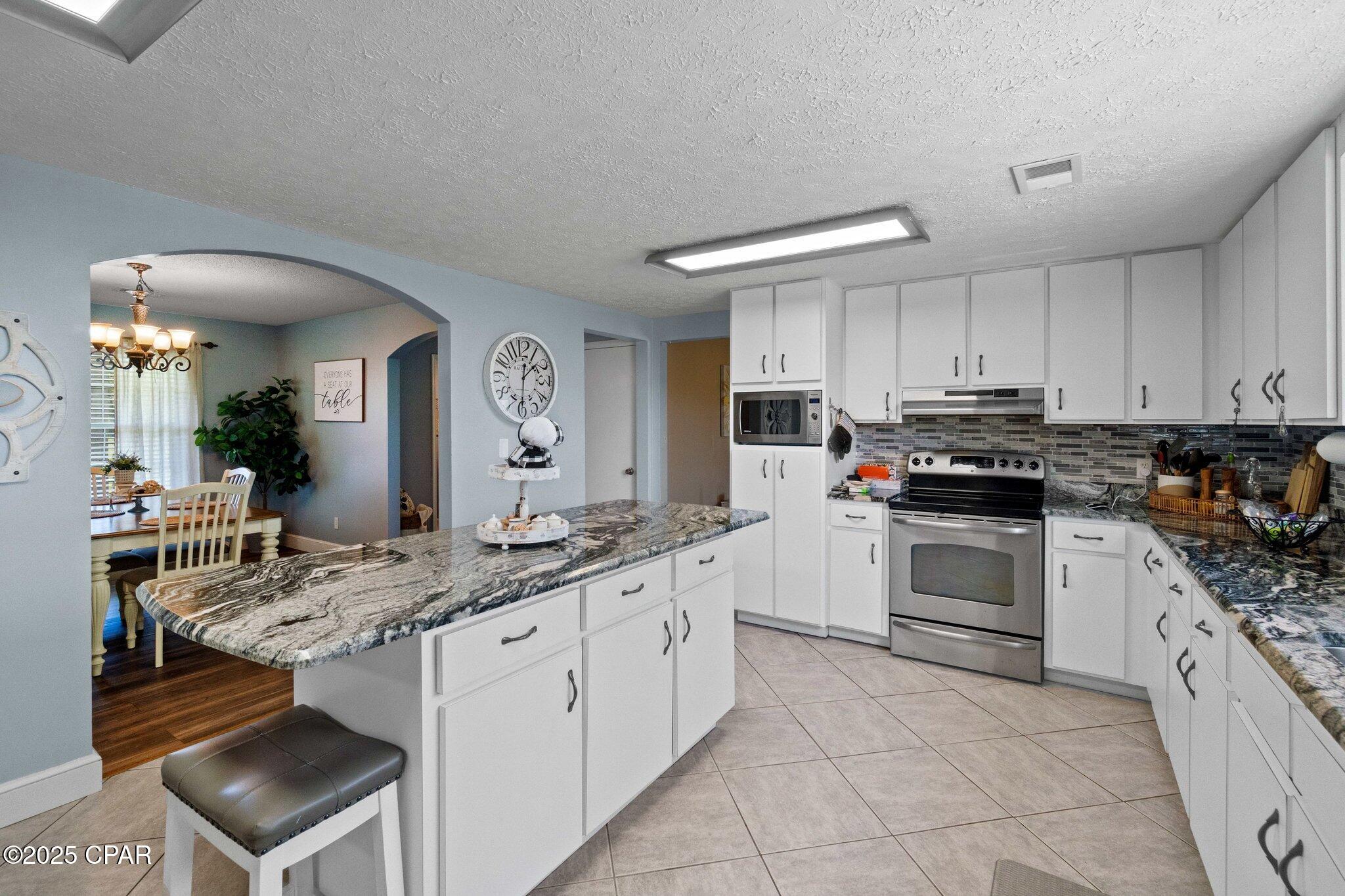 Image 49 For 2242 Highway 231