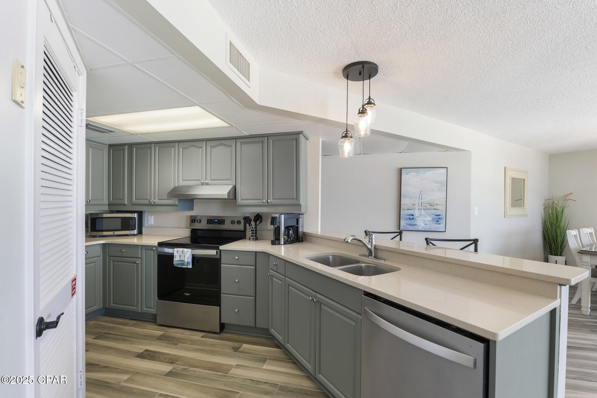 Image 7 For 17155 Front Beach Road E602